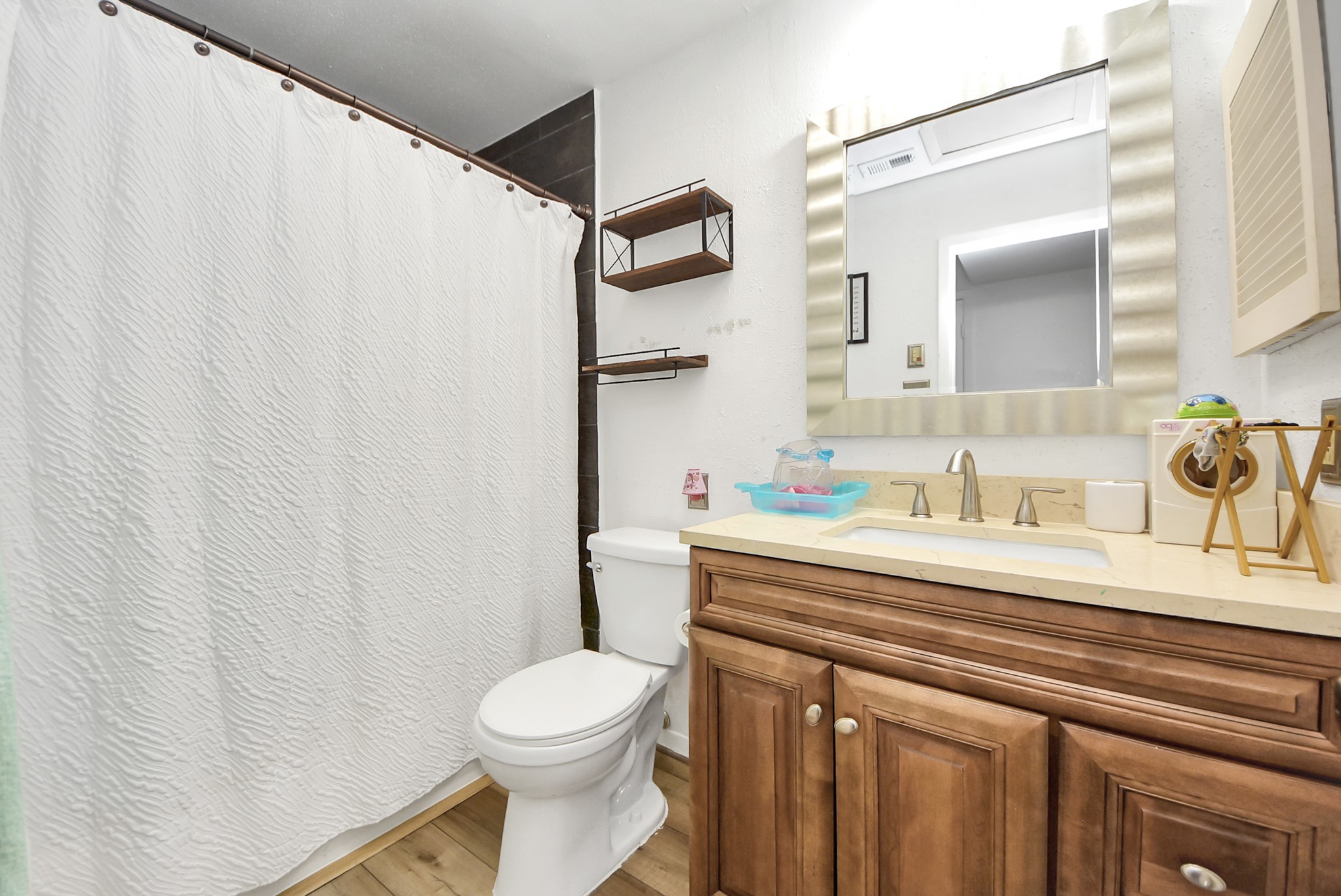 18 N Deerfoot Circle Property Photo 13