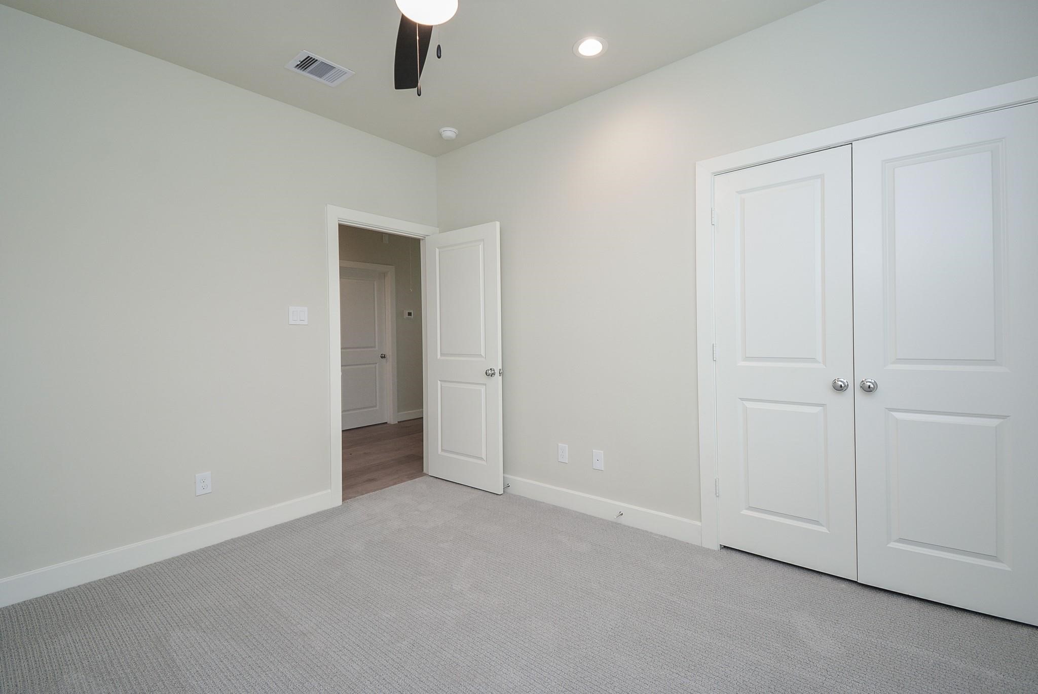 5914 Jasper Jones Way Property Photo 11