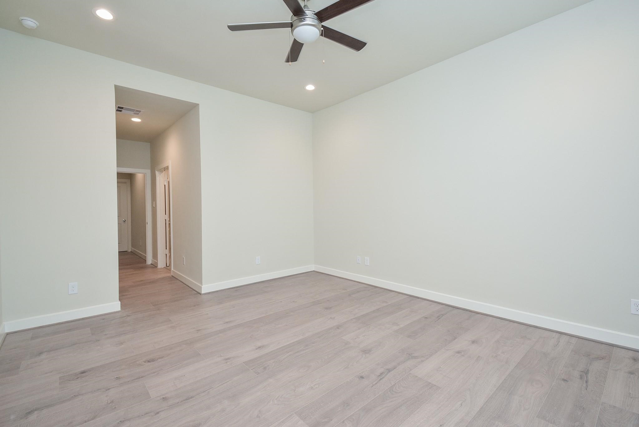 5914 Jasper Jones Way Property Photo 15