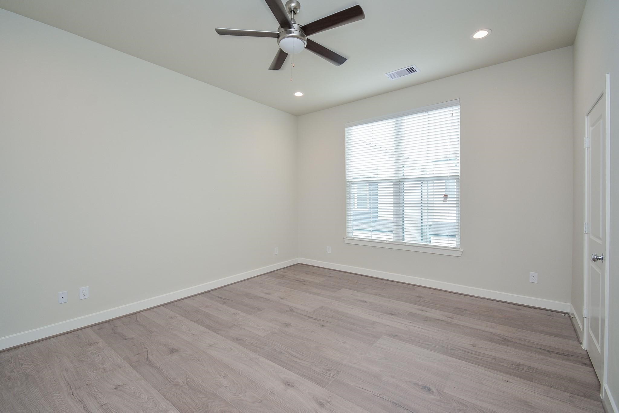5914 Jasper Jones Way Property Photo 17