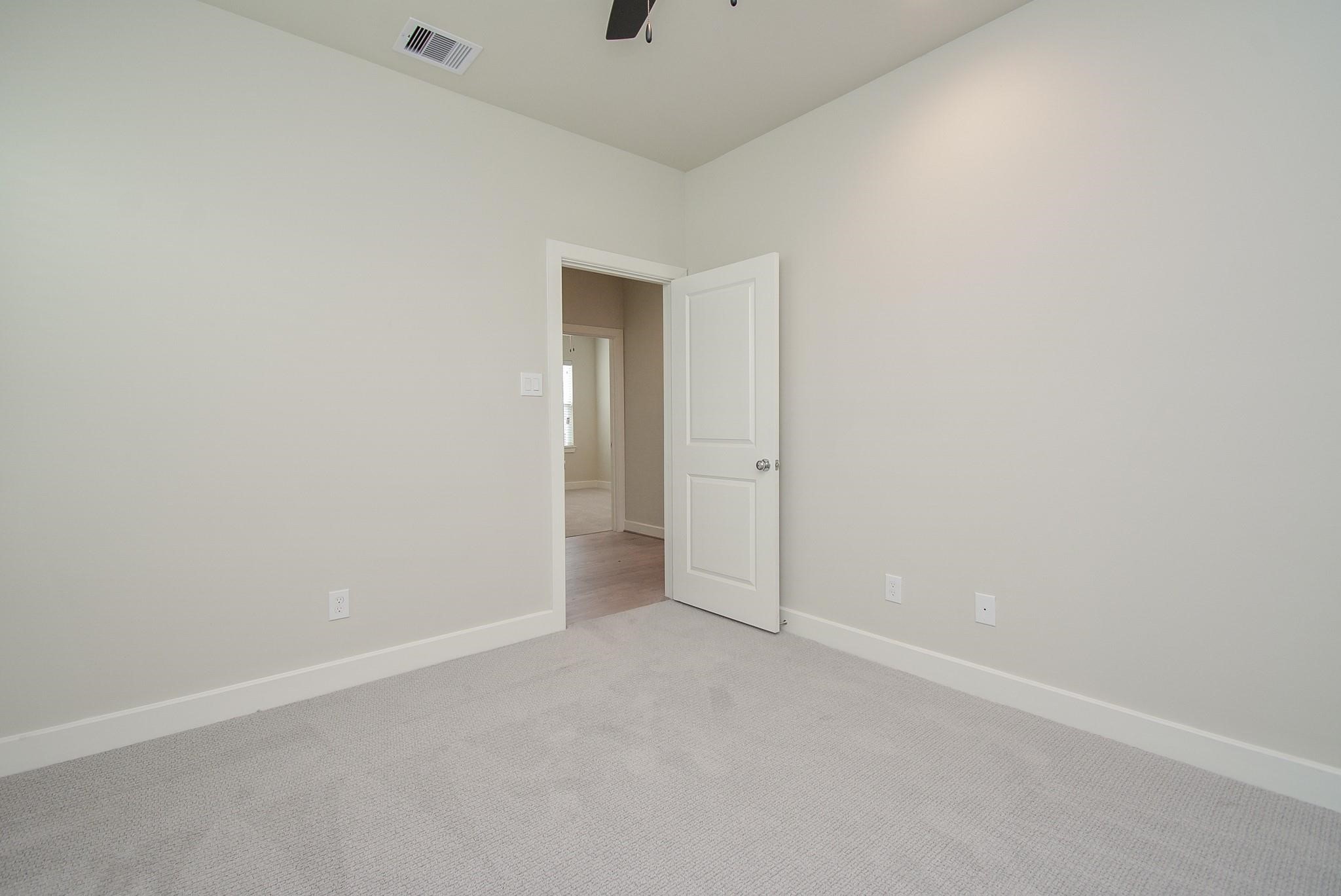 5914 Jasper Jones Way Property Photo 18