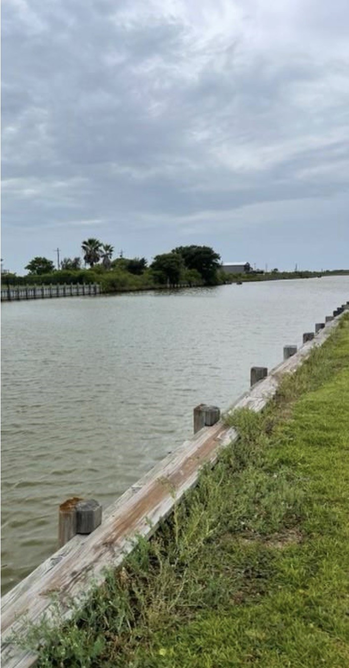 1157 Pompano Property Photo 3