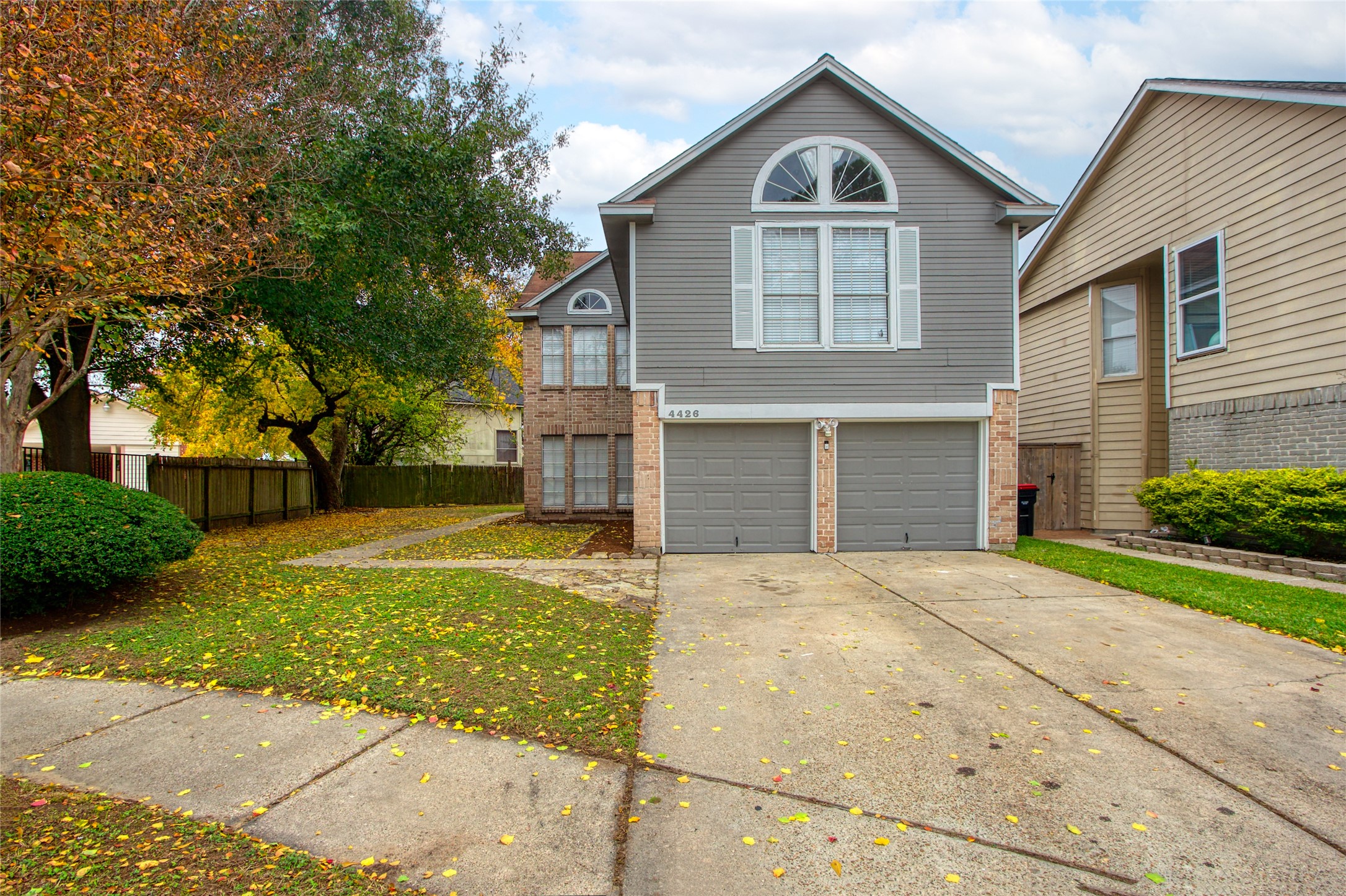 4426 Trace Mill Court Property Photo 2