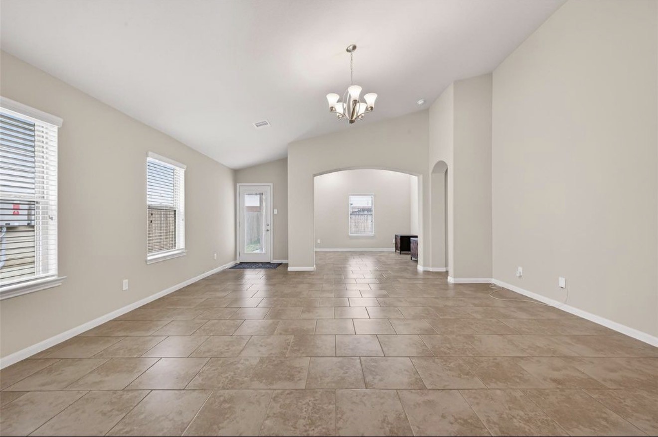 5703 Casa Martin Drive Property Photo 6