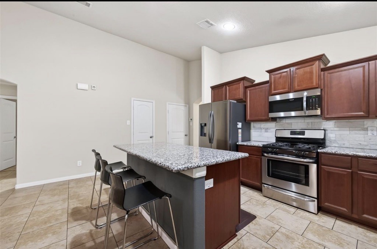 5703 Casa Martin Drive Property Photo 9