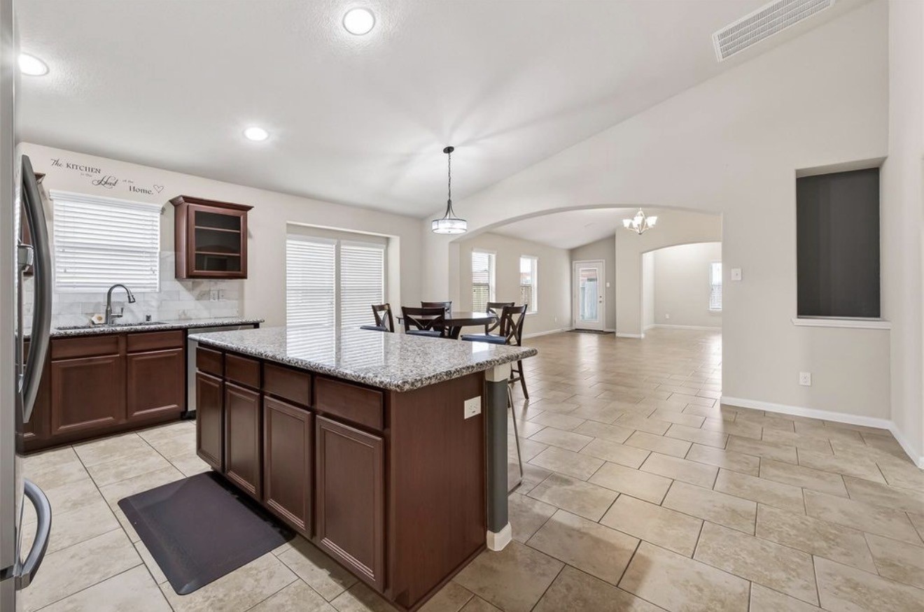 5703 Casa Martin Drive Property Photo 12