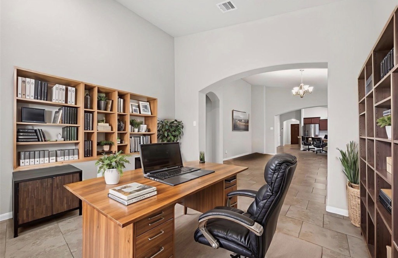5703 Casa Martin Drive Property Photo 13