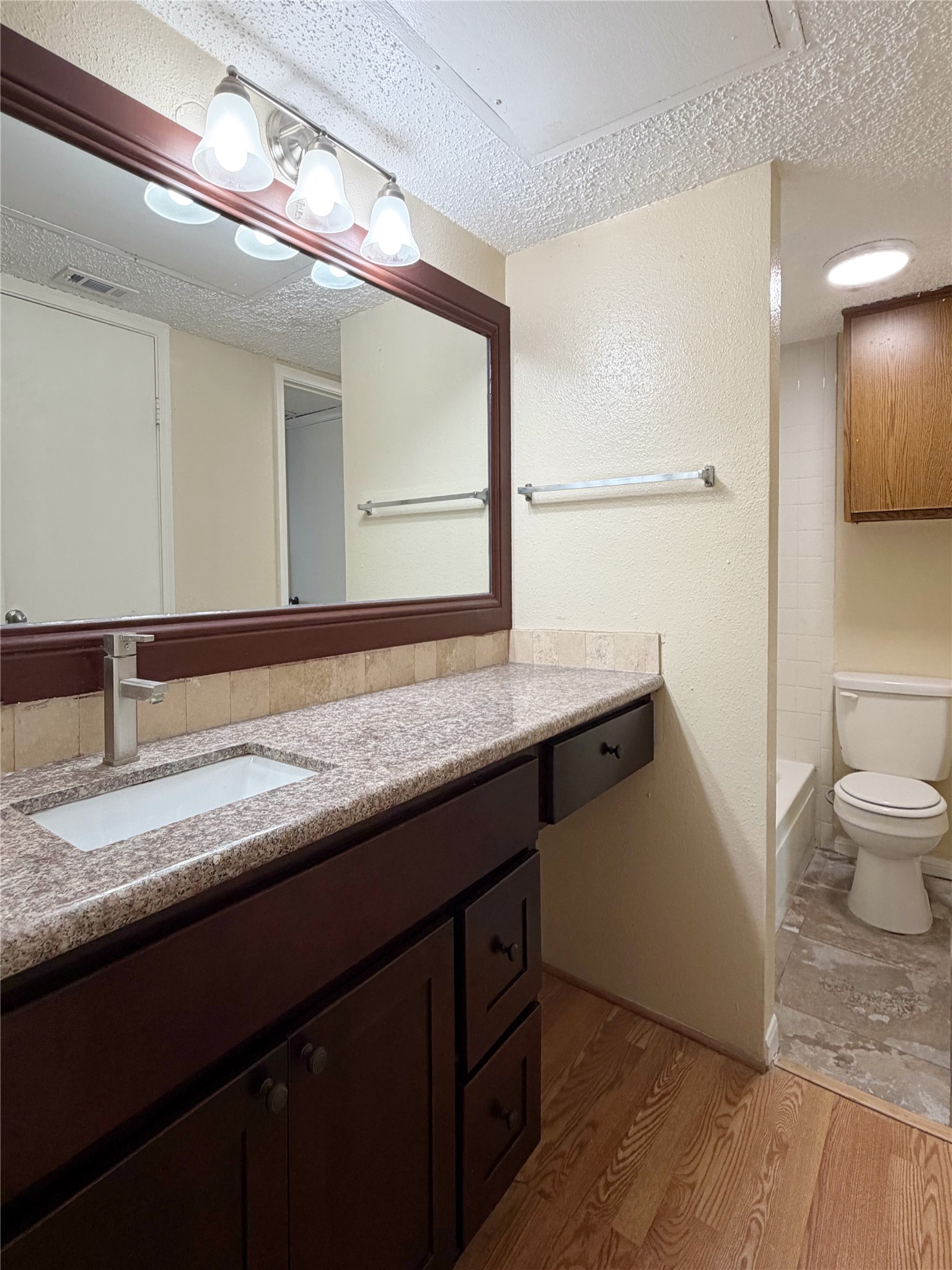 2750 Holly Hall Street 1714 Property Photo 11