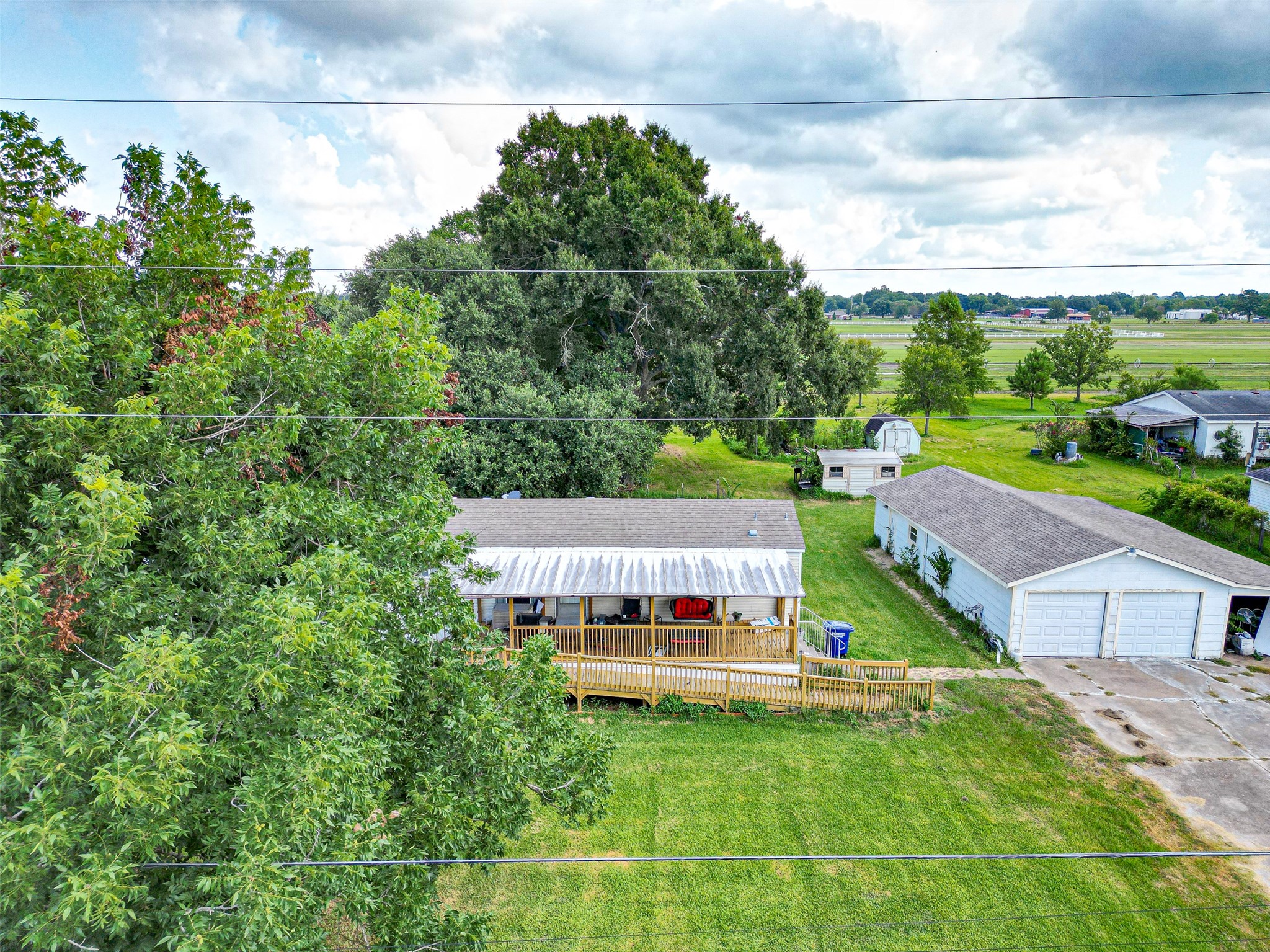 14330 Green Acres Street Property Photo 29