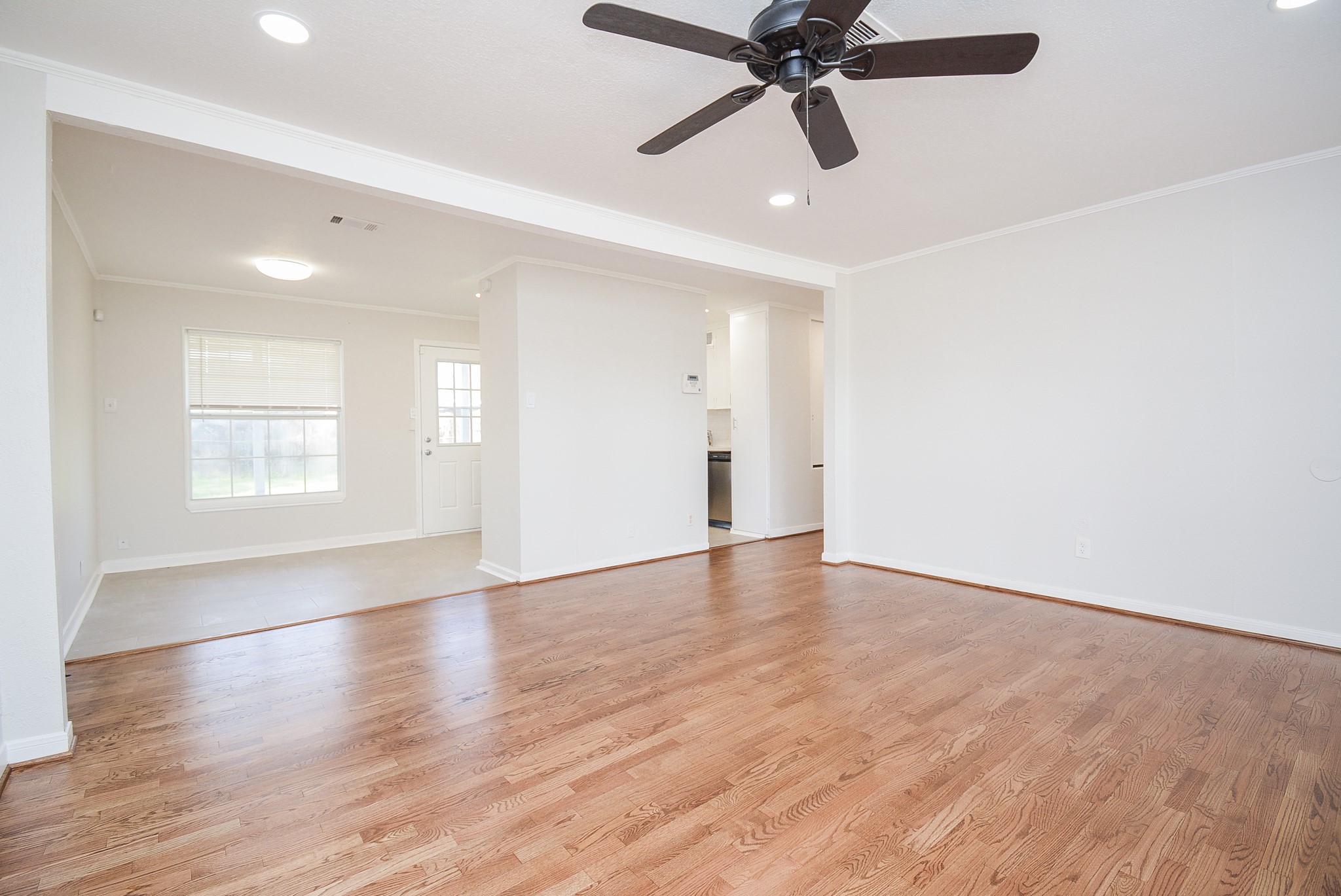 5006 Libbey Lane Property Photo 8