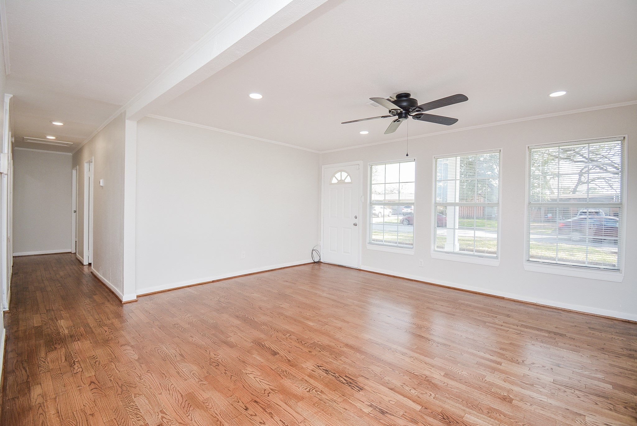 5006 Libbey Lane Property Photo 9