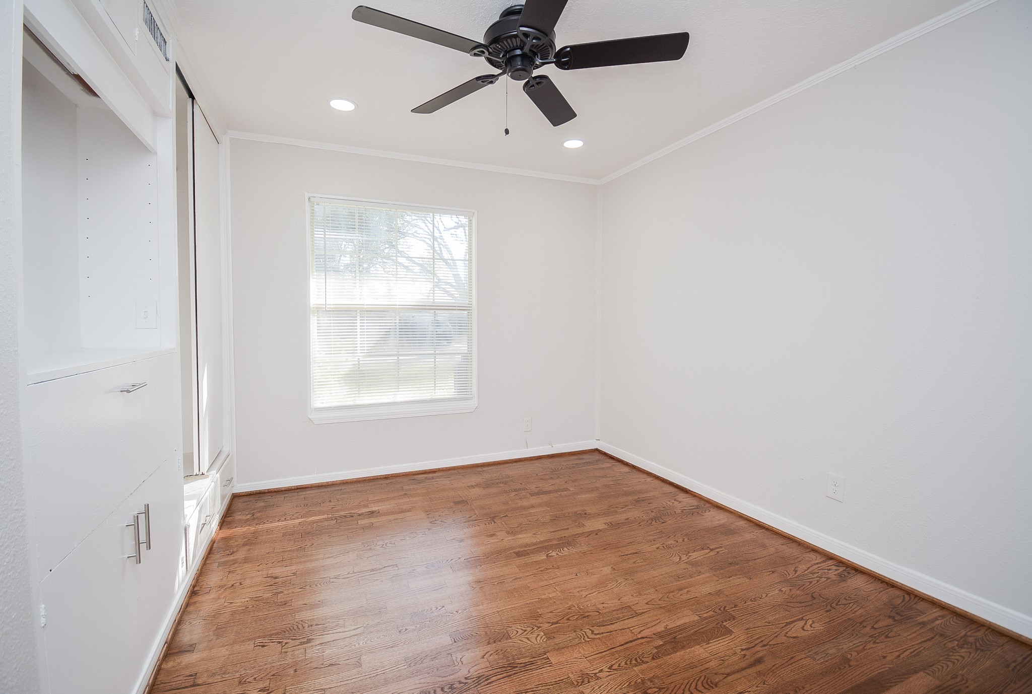 5006 Libbey Lane Property Photo 15