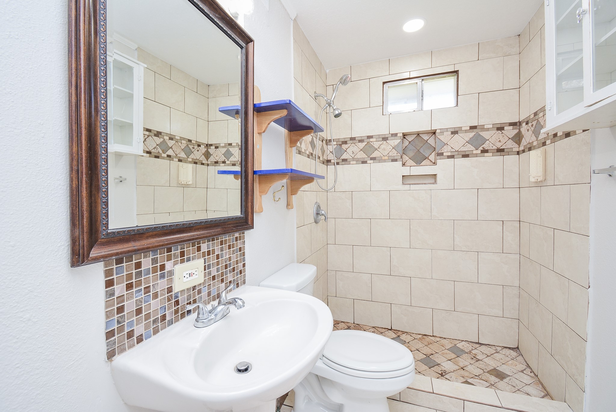 5006 Libbey Lane Property Photo 16