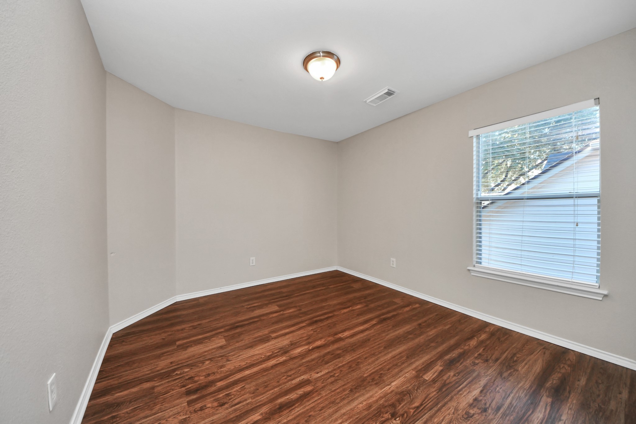 1903 Ryansbrook Lane Property Photo 31
