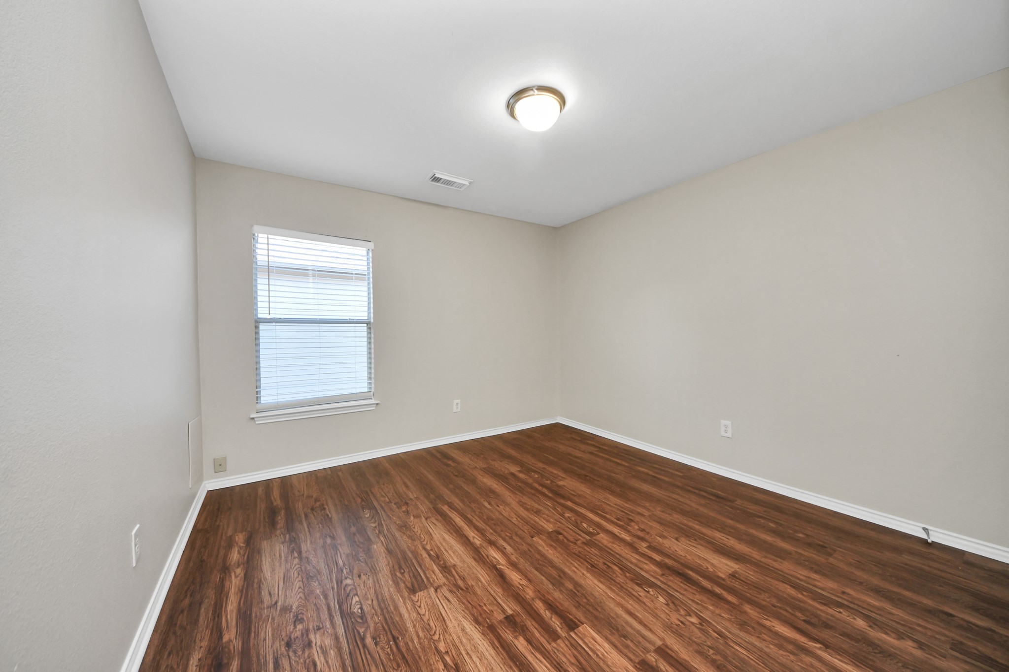 1903 Ryansbrook Lane Property Photo 34