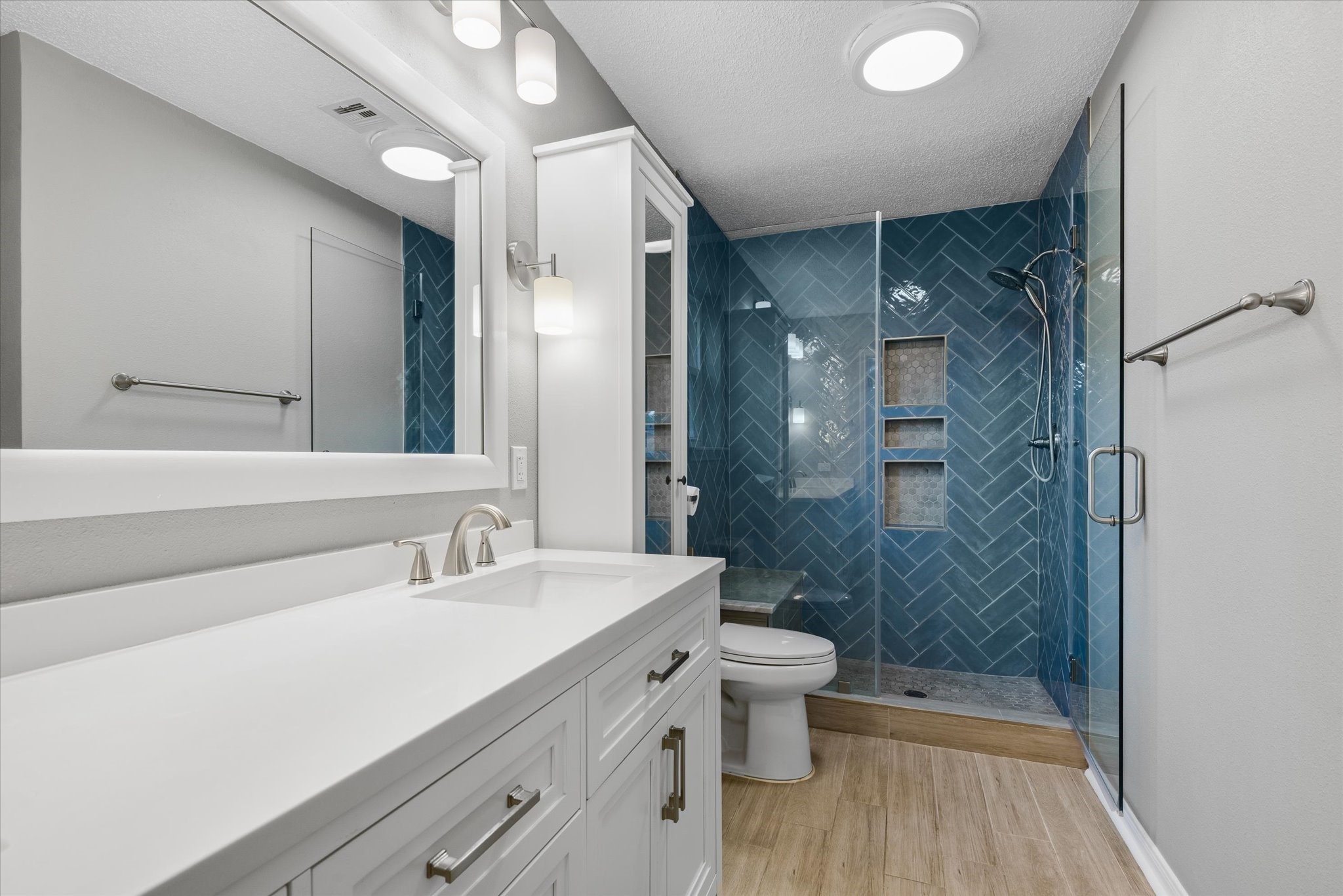 14930 Aspen Hills Drive Property Photo 17