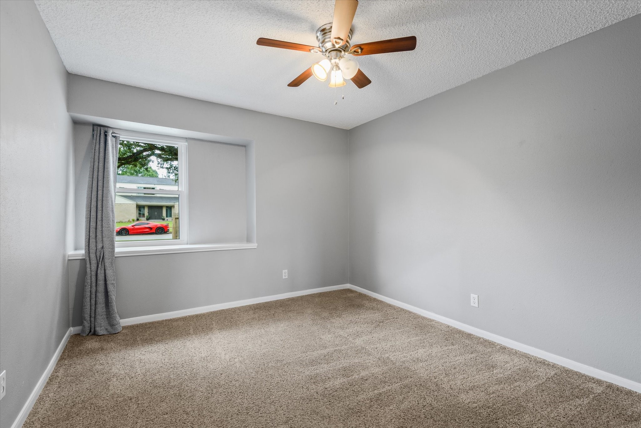 14930 Aspen Hills Drive Property Photo 19