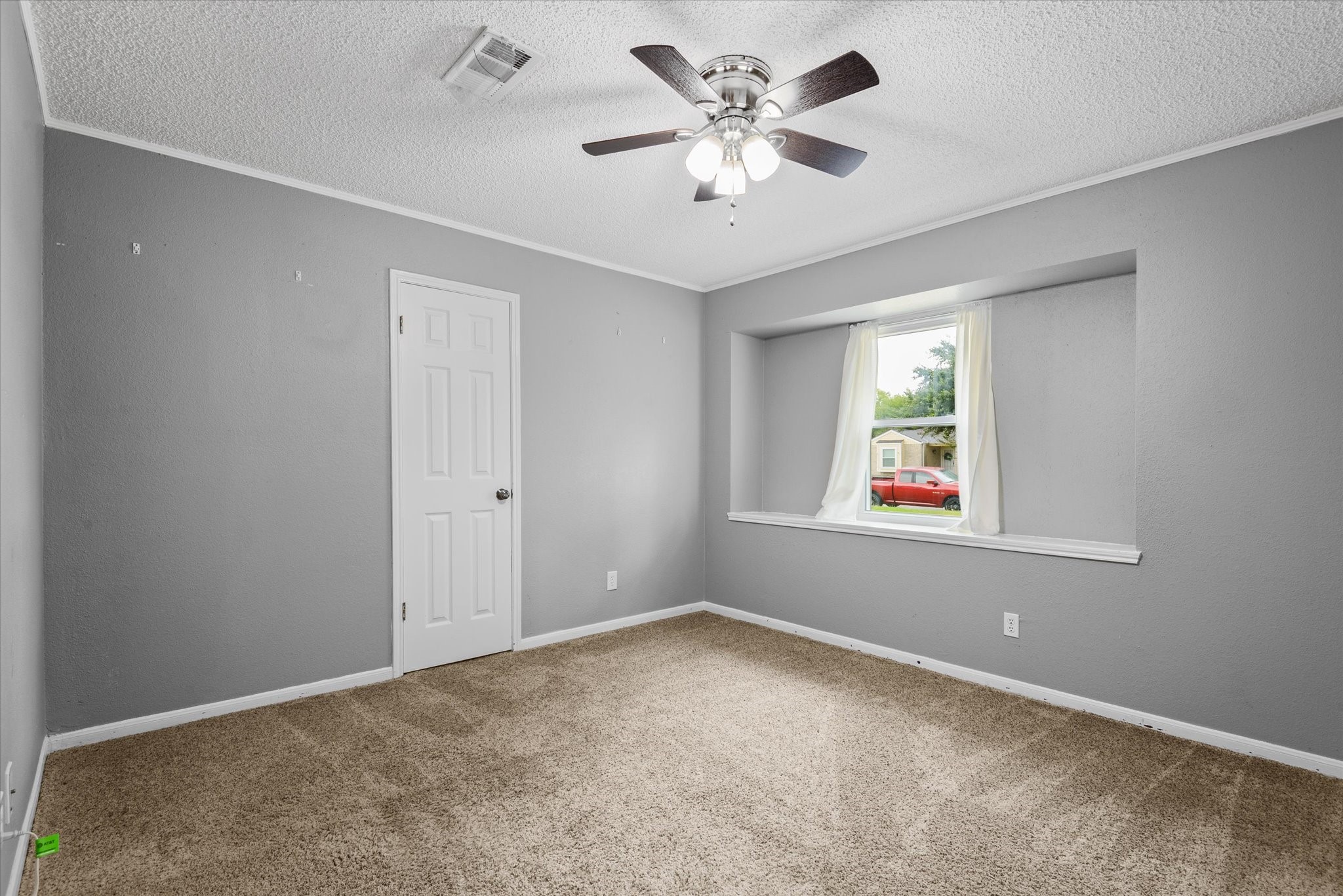 14930 Aspen Hills Drive Property Photo 20