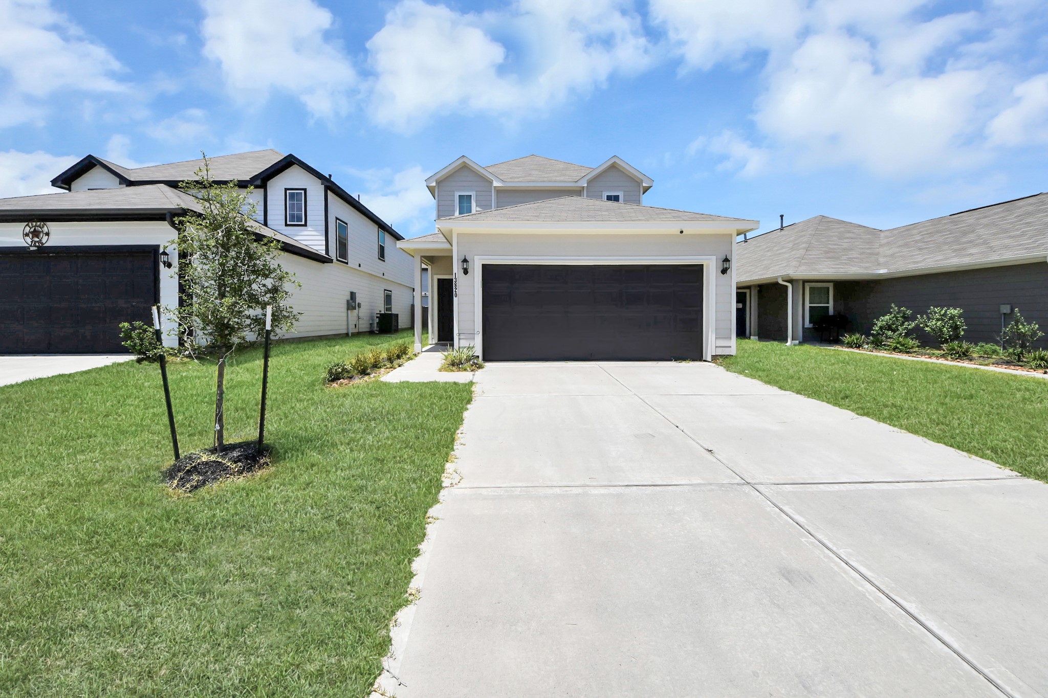13820 Diamondback Drive Property Photo 1