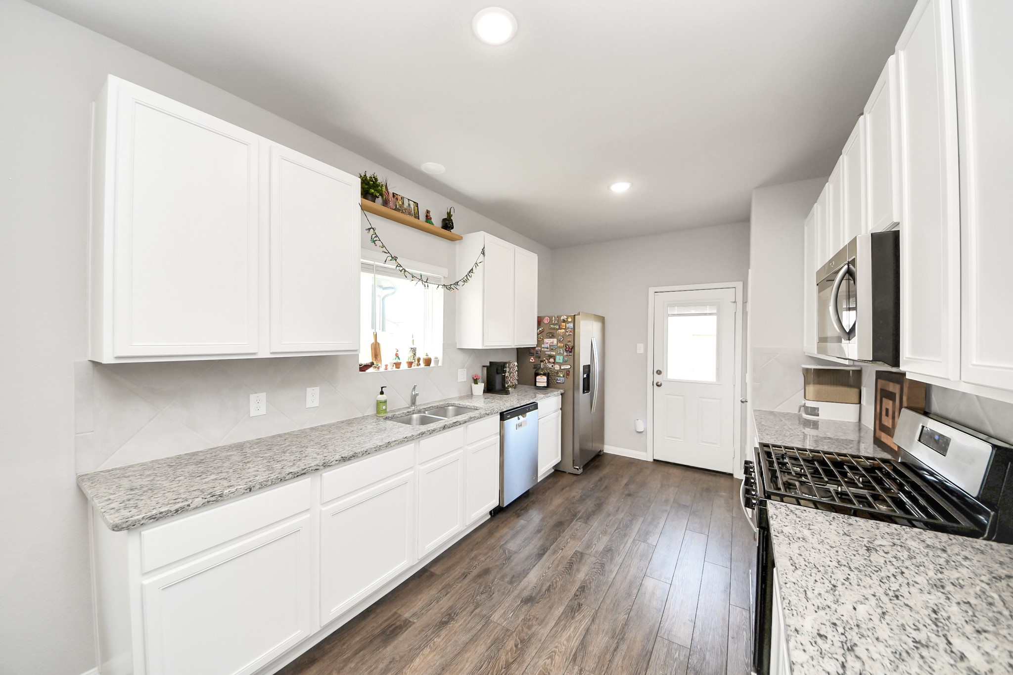 13820 Diamondback Drive Property Photo 10