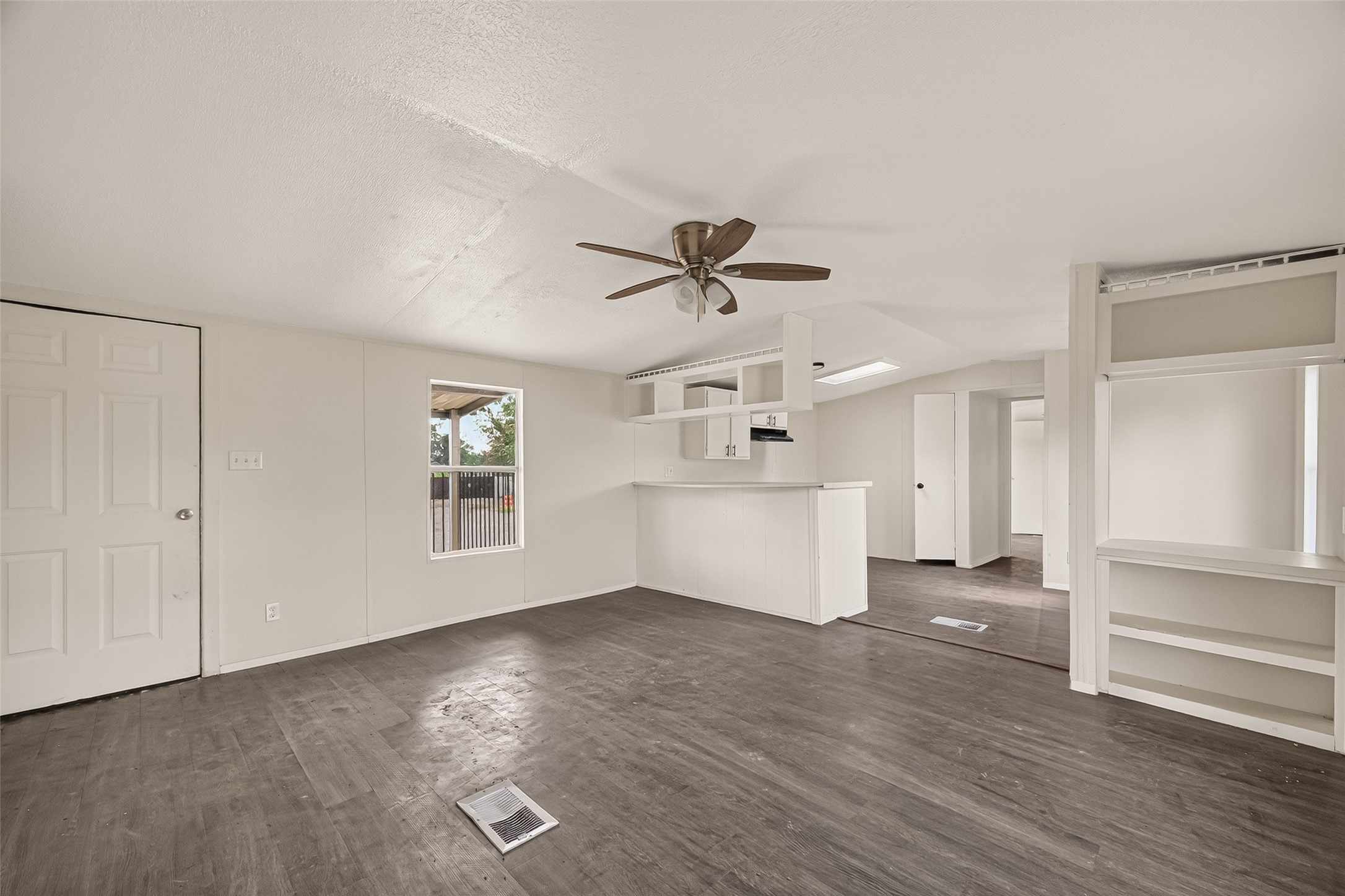 12911 Unison Road Property Photo 8