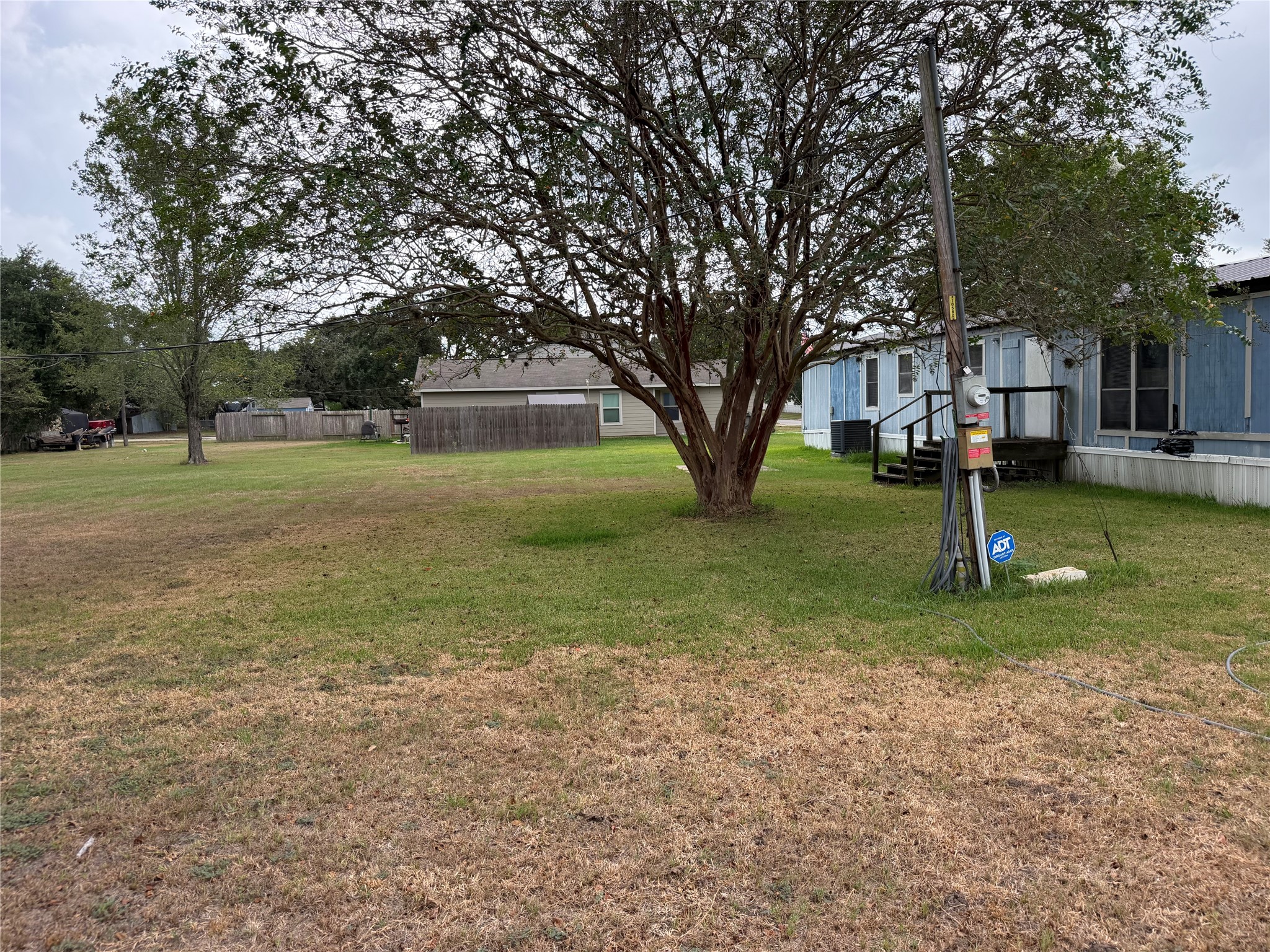 2106 10th Street Property Photo 2