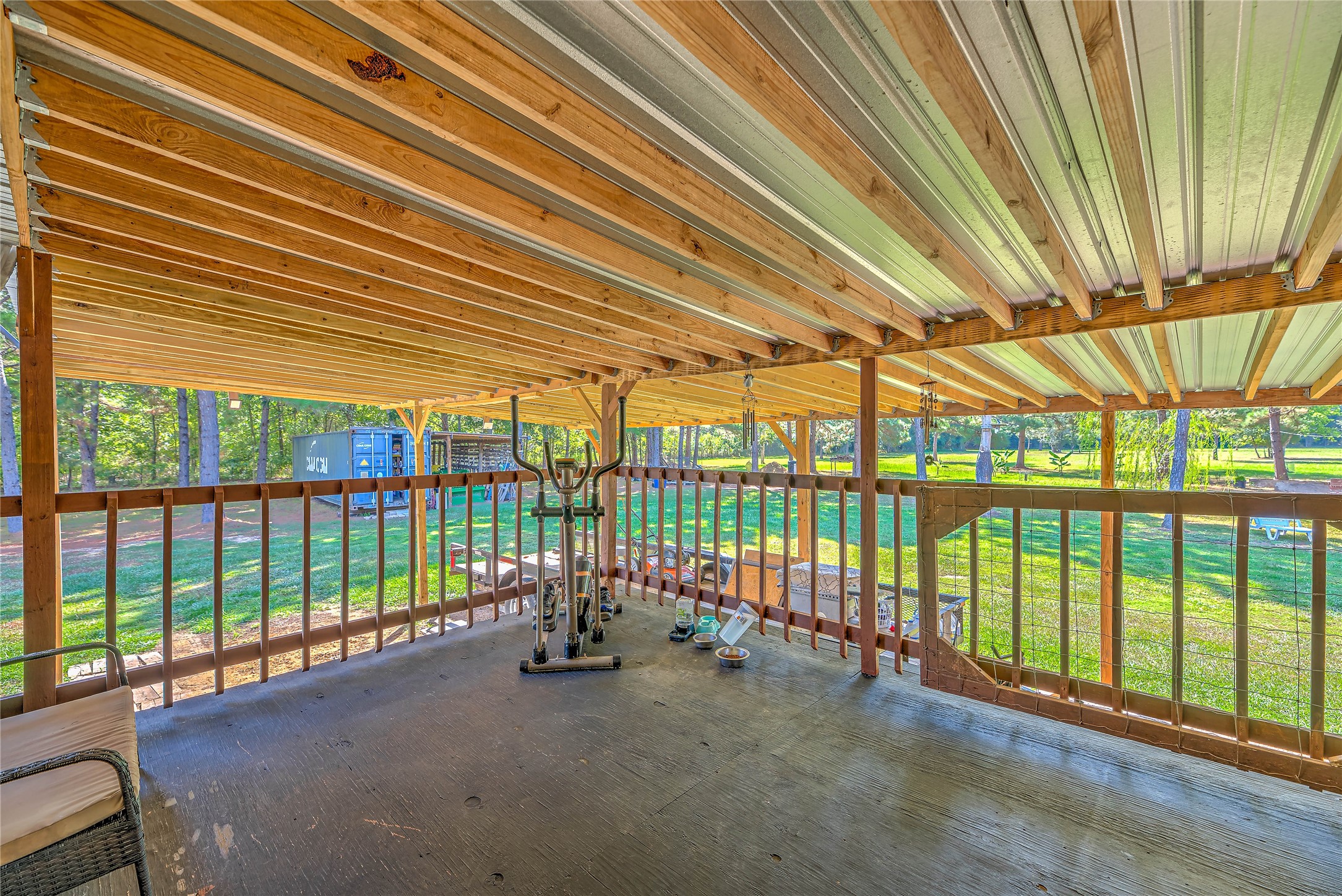 604 Longhorn Drive E Property Photo 16