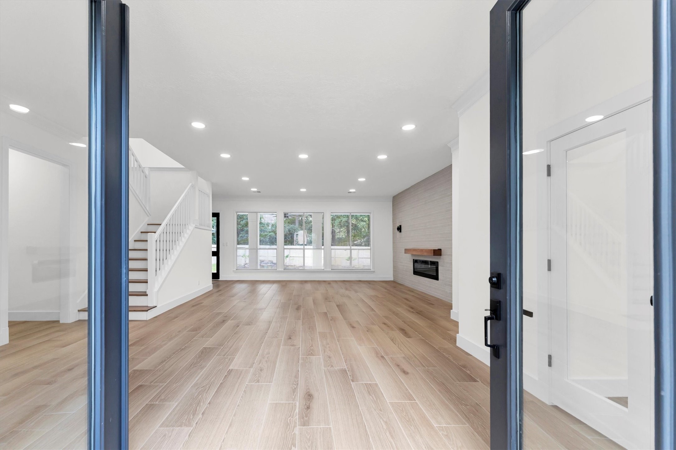 30 E Wedgemere Circle Property Photo 4