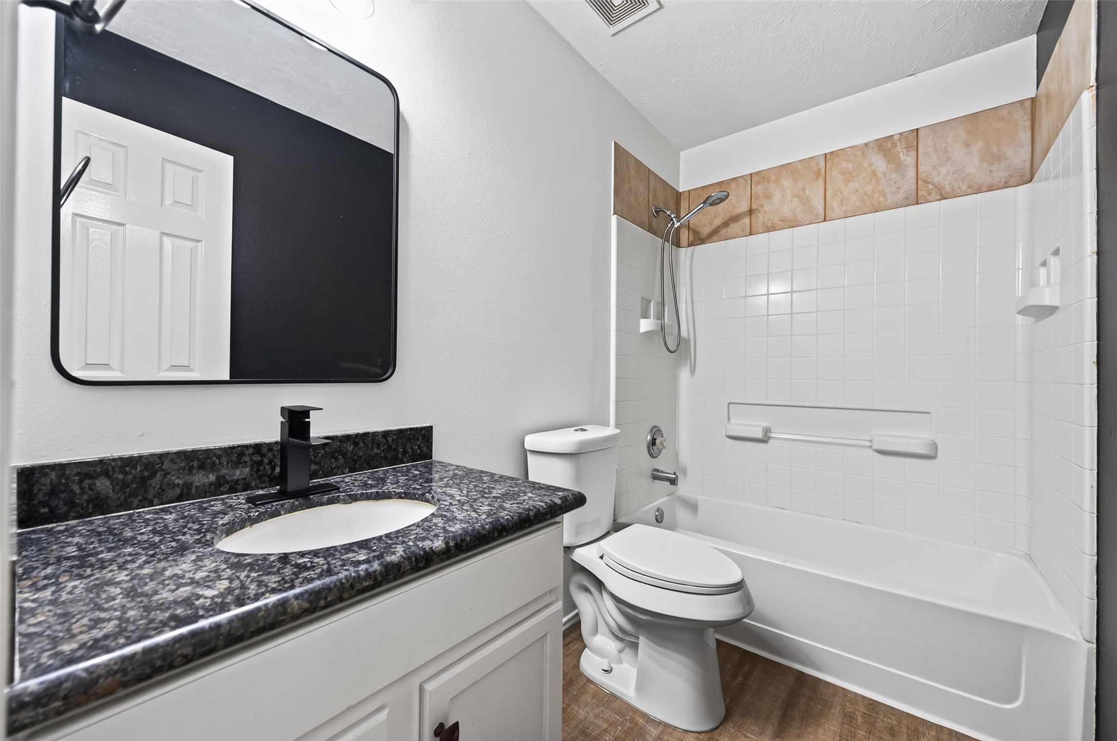 24019 Kingbriar Drive Property Photo 30