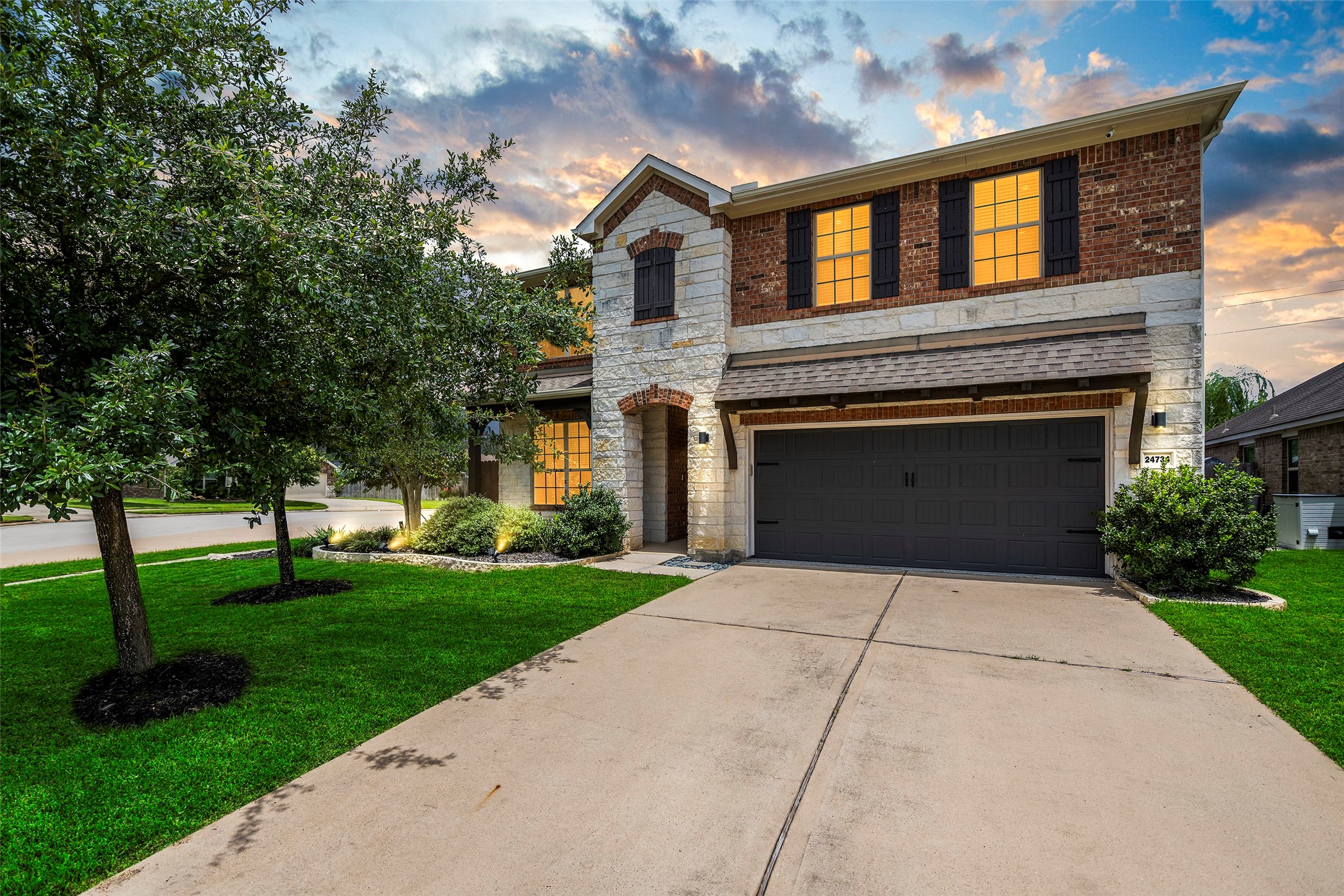 24734 Emerald Pool Falls Drive Property Photo 1