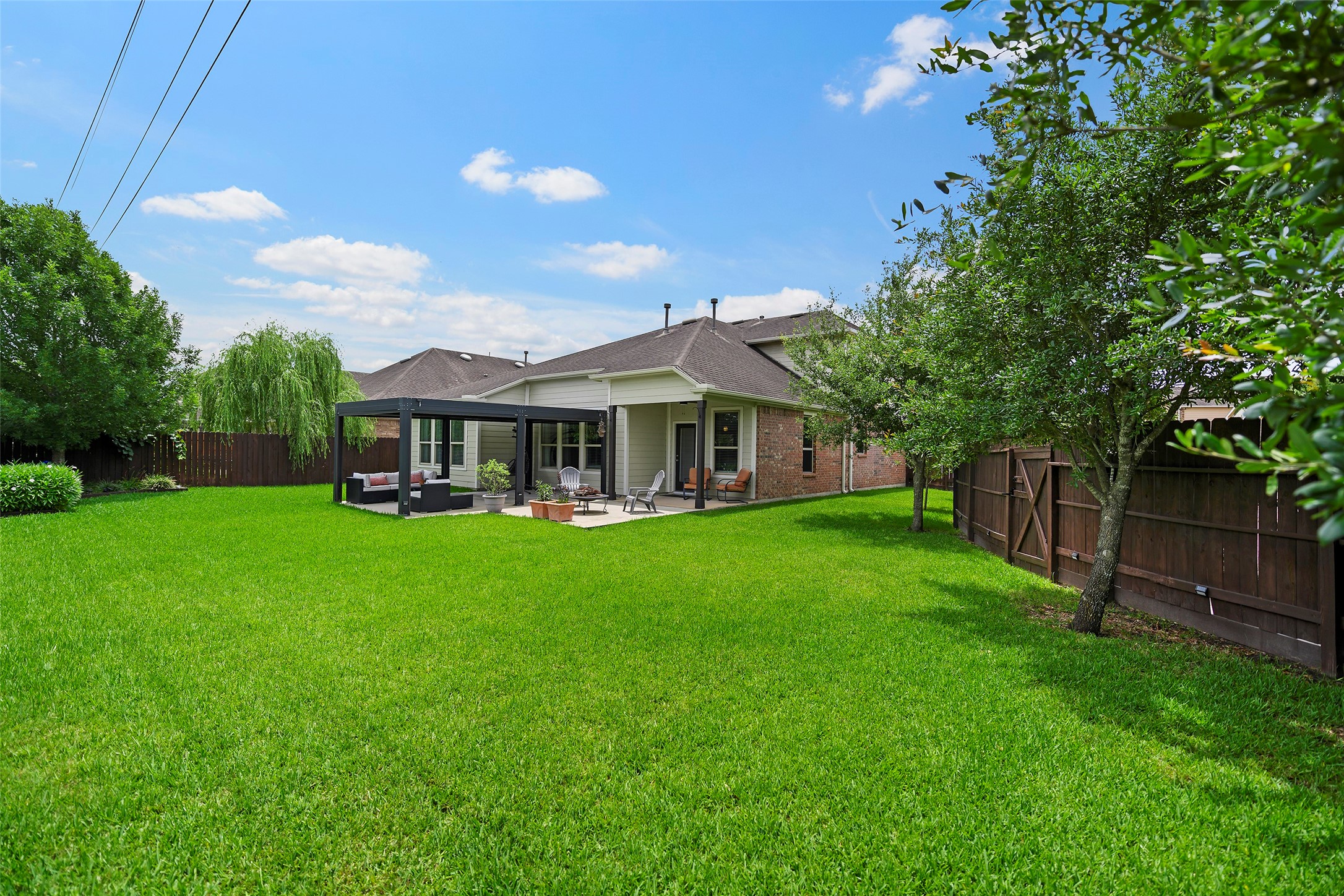 24734 Emerald Pool Falls Drive Property Photo 14