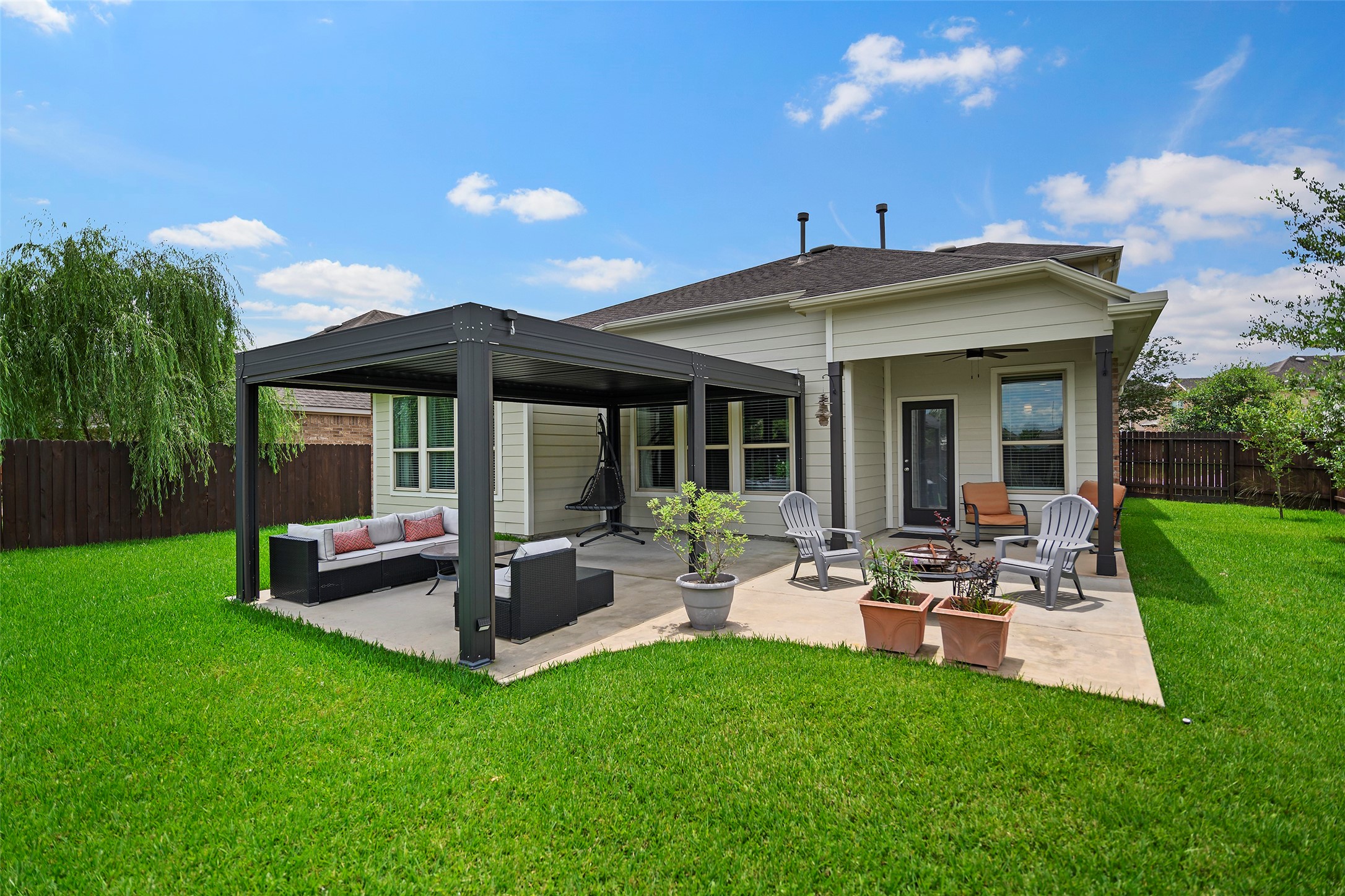 24734 Emerald Pool Falls Drive Property Photo 17
