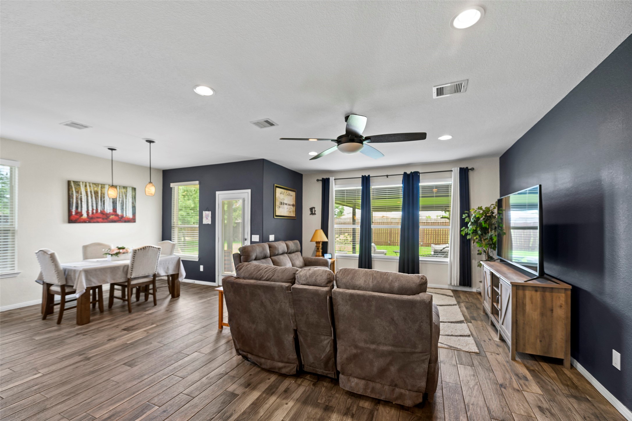 24734 Emerald Pool Falls Drive Property Photo 18