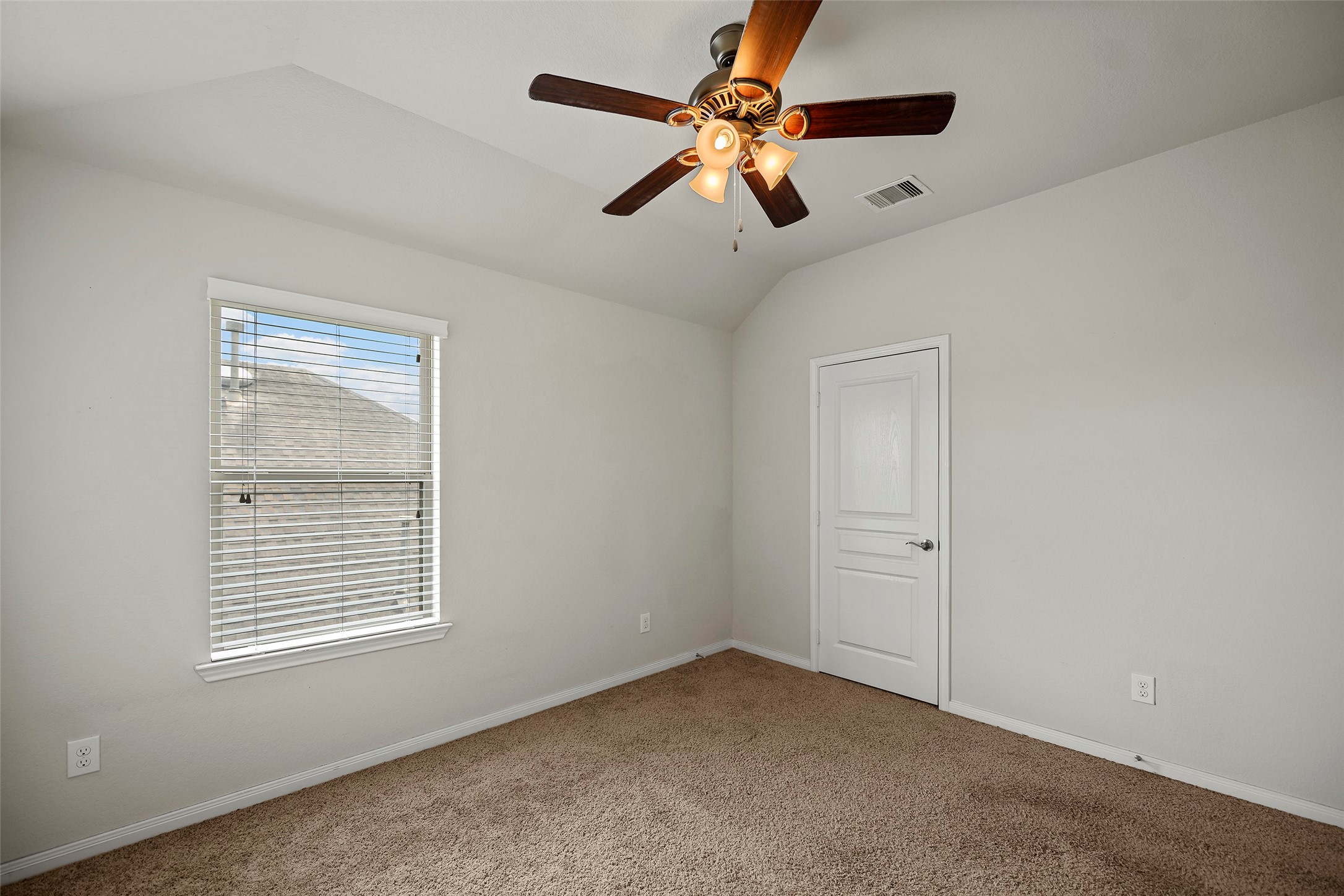 24734 Emerald Pool Falls Drive Property Photo 31