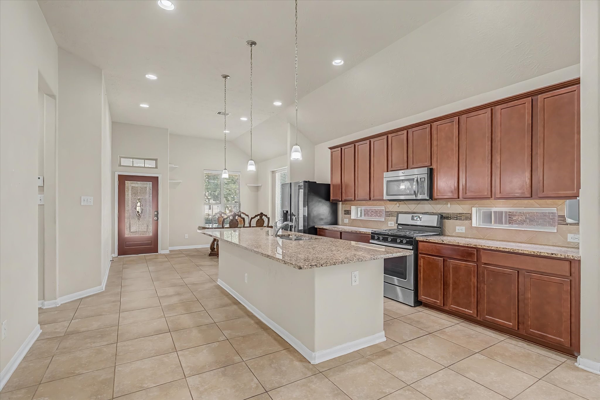 3834 Raintree Village Drive Property Photo 10