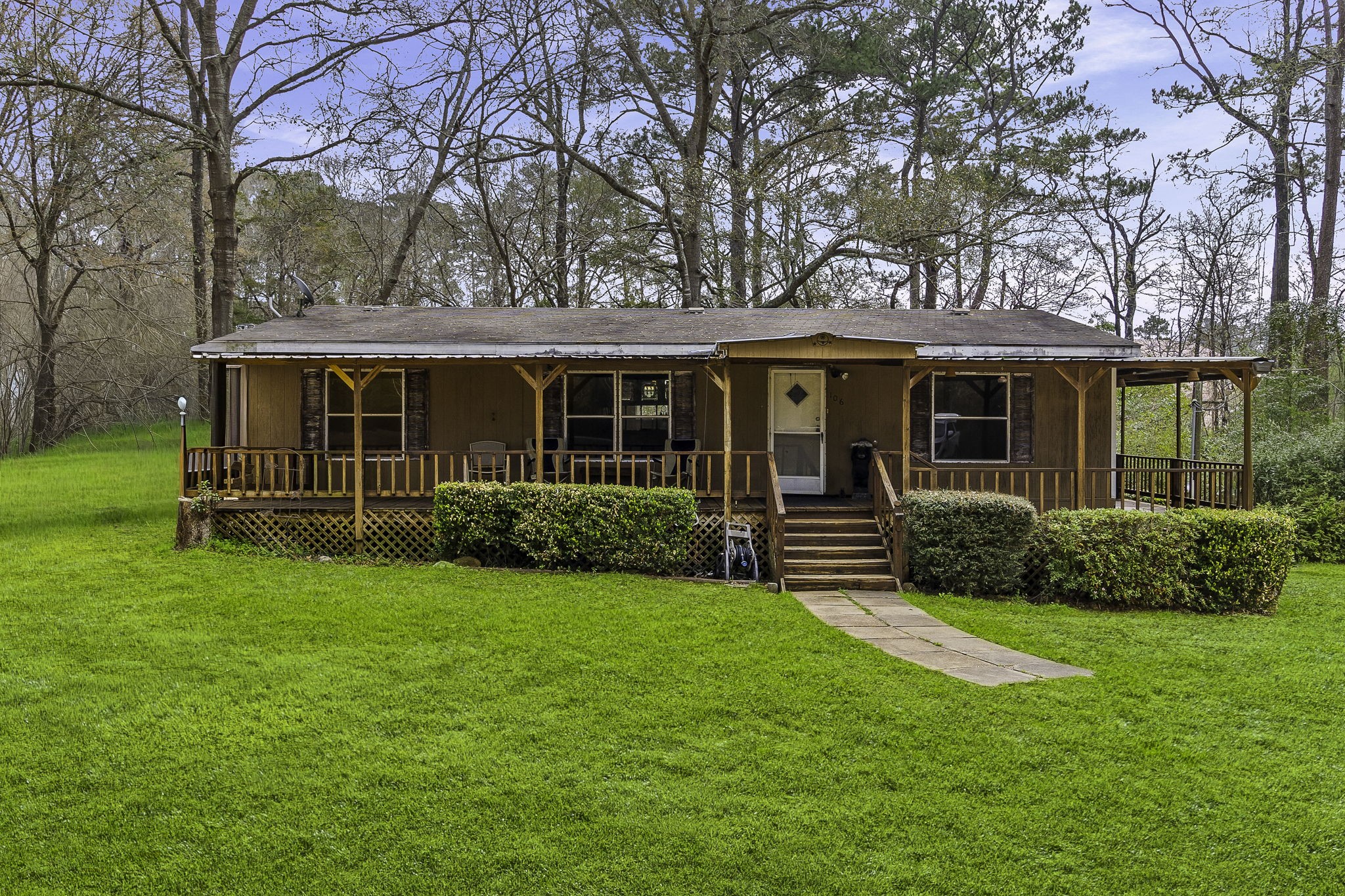 106 Jefferson Street Property Photo 1