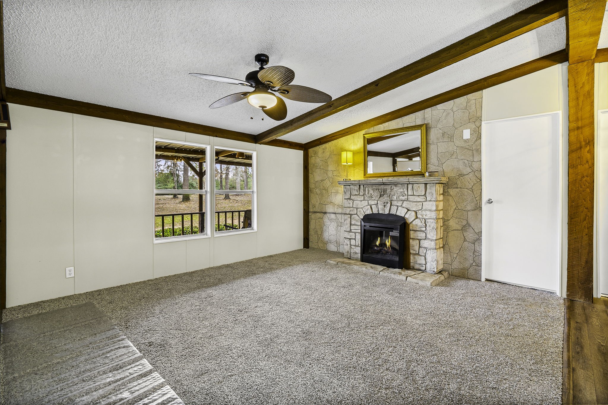 106 Jefferson Street Property Photo 6