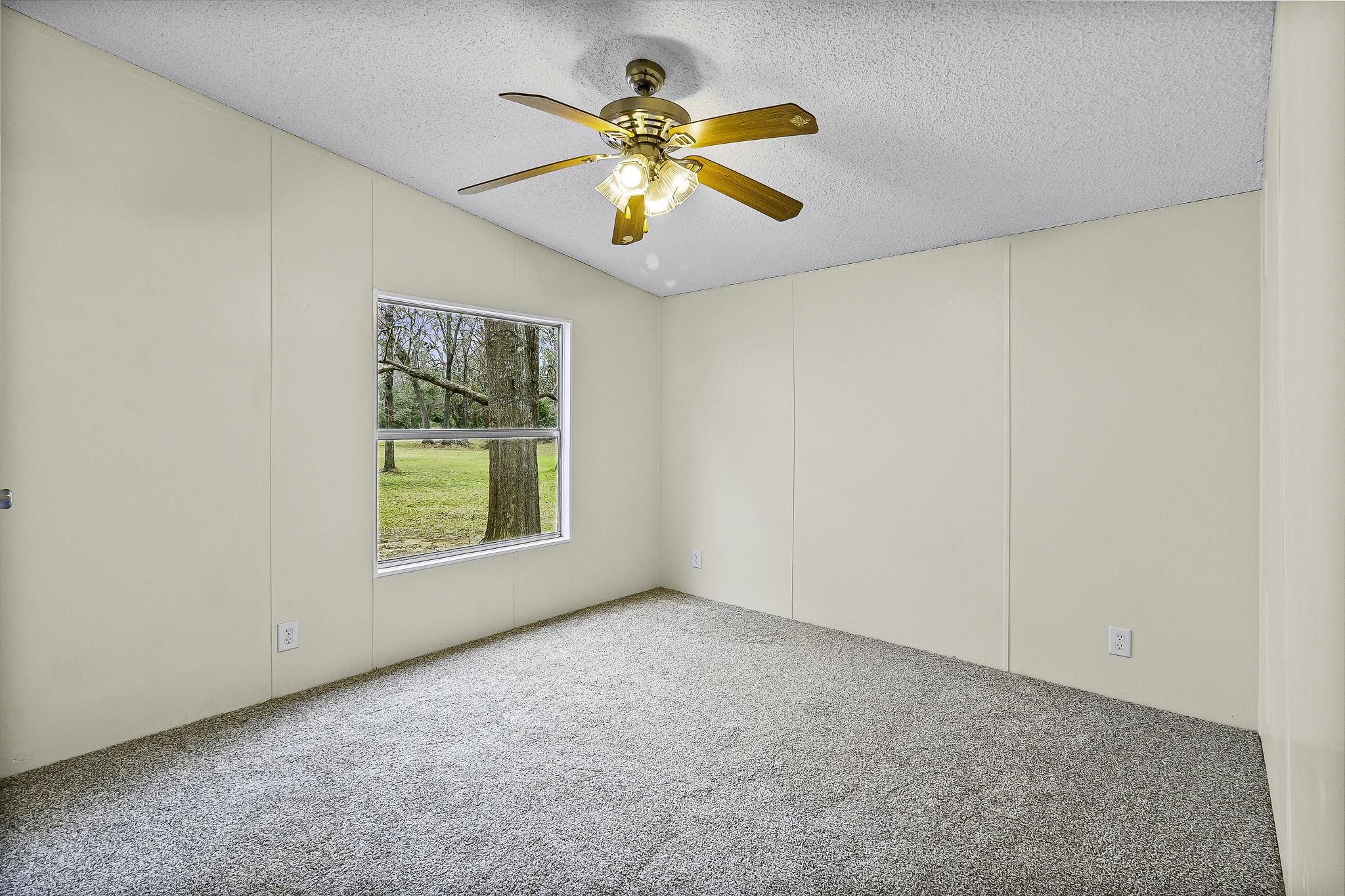 106 Jefferson Street Property Photo 15