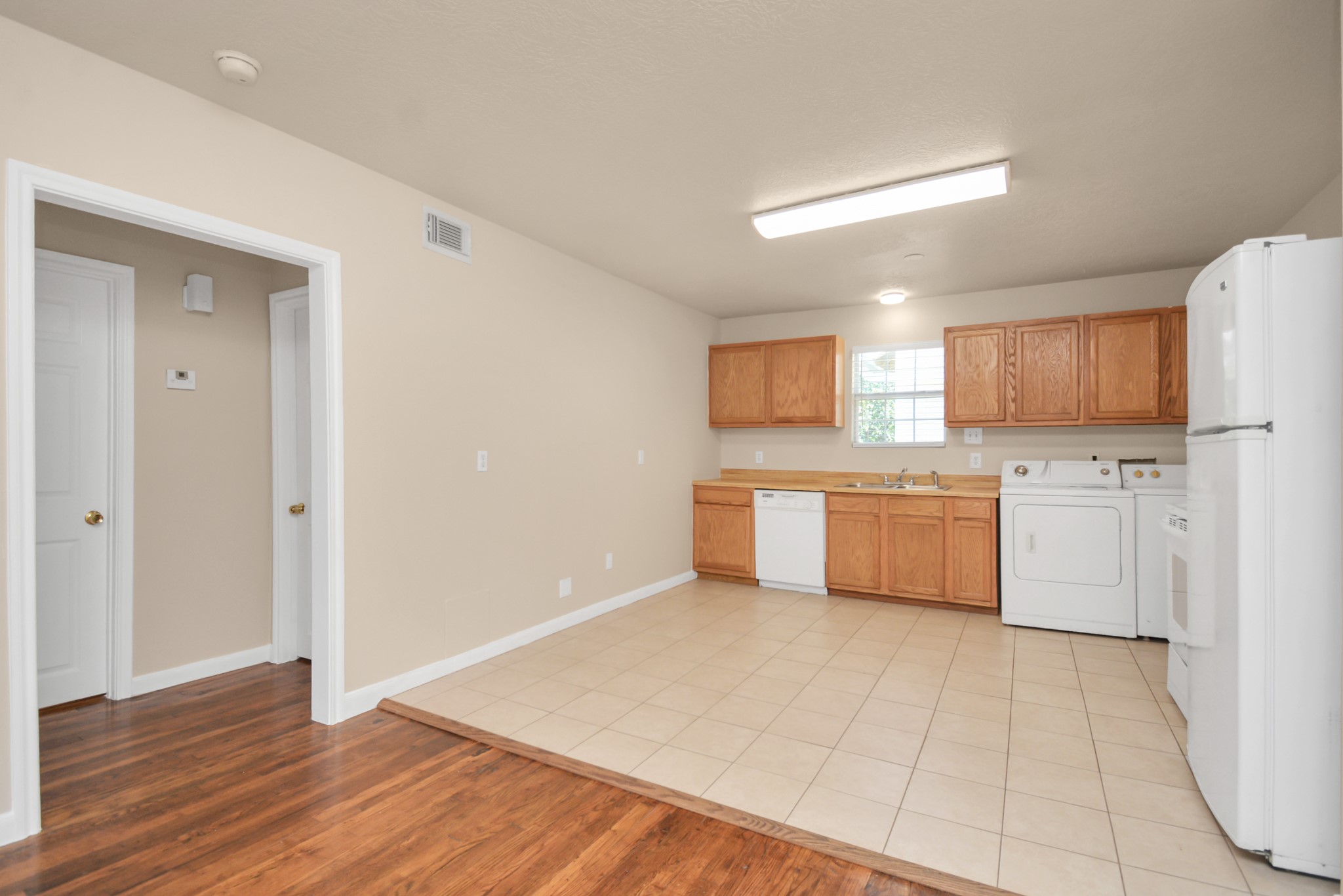 500 W Pitts Avenue 104 Property Photo 8