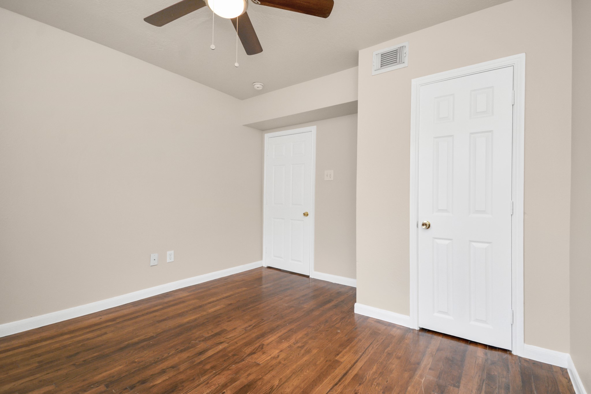 500 W Pitts Avenue 104 Property Photo 14