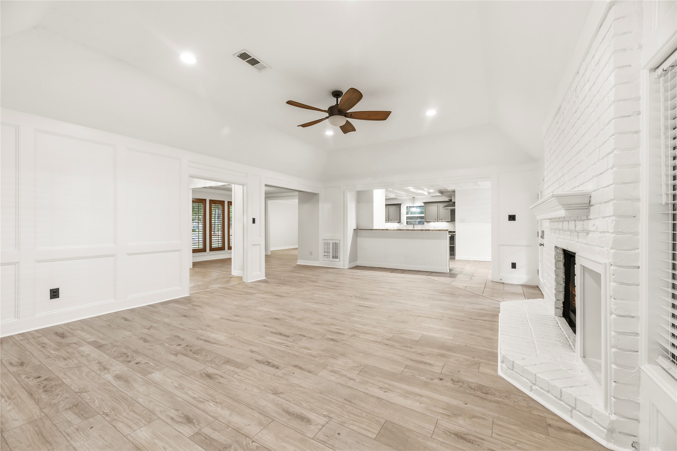 5903 Echo Lake Lane Property Photo 11