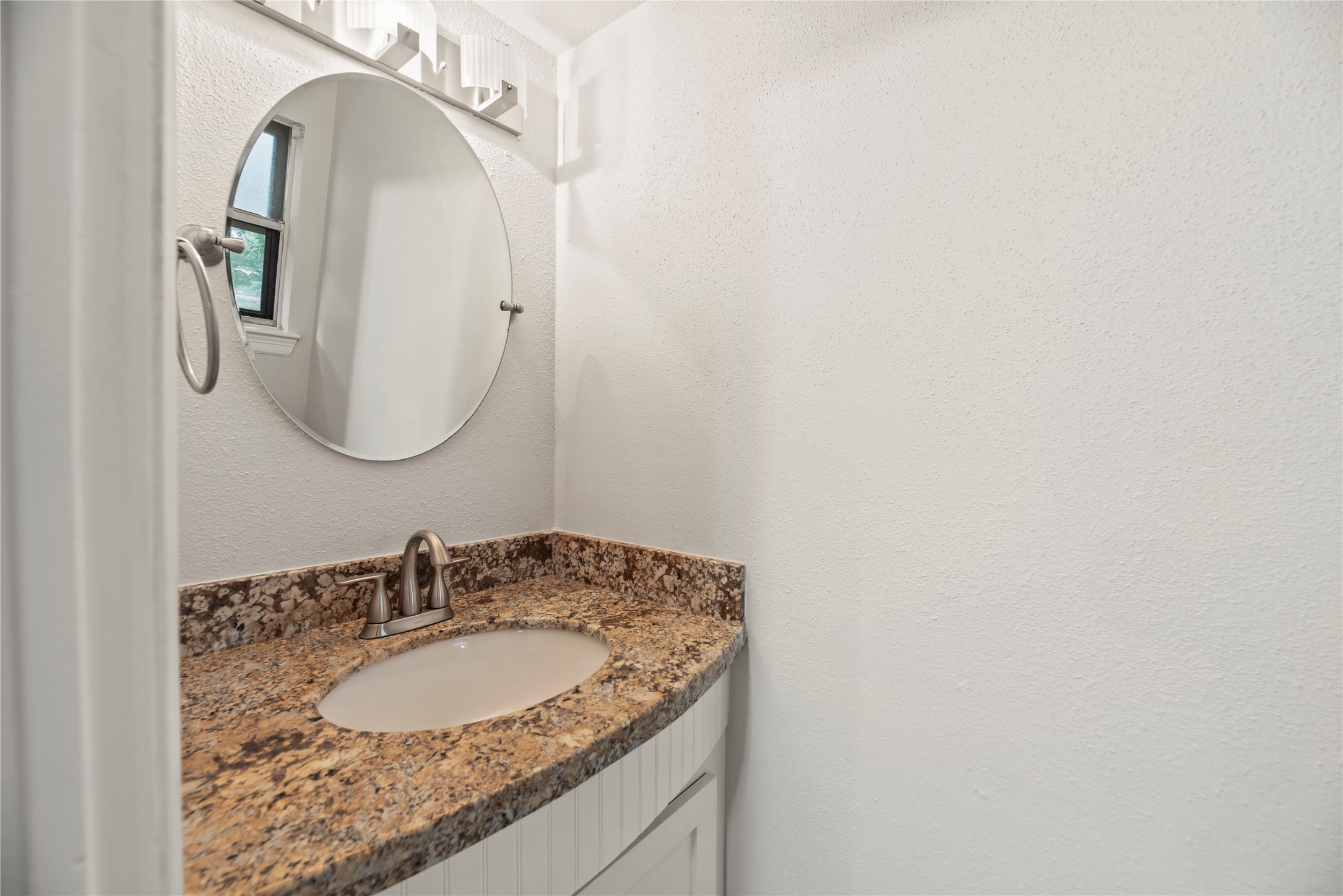 5903 Echo Lake Lane Property Photo 36