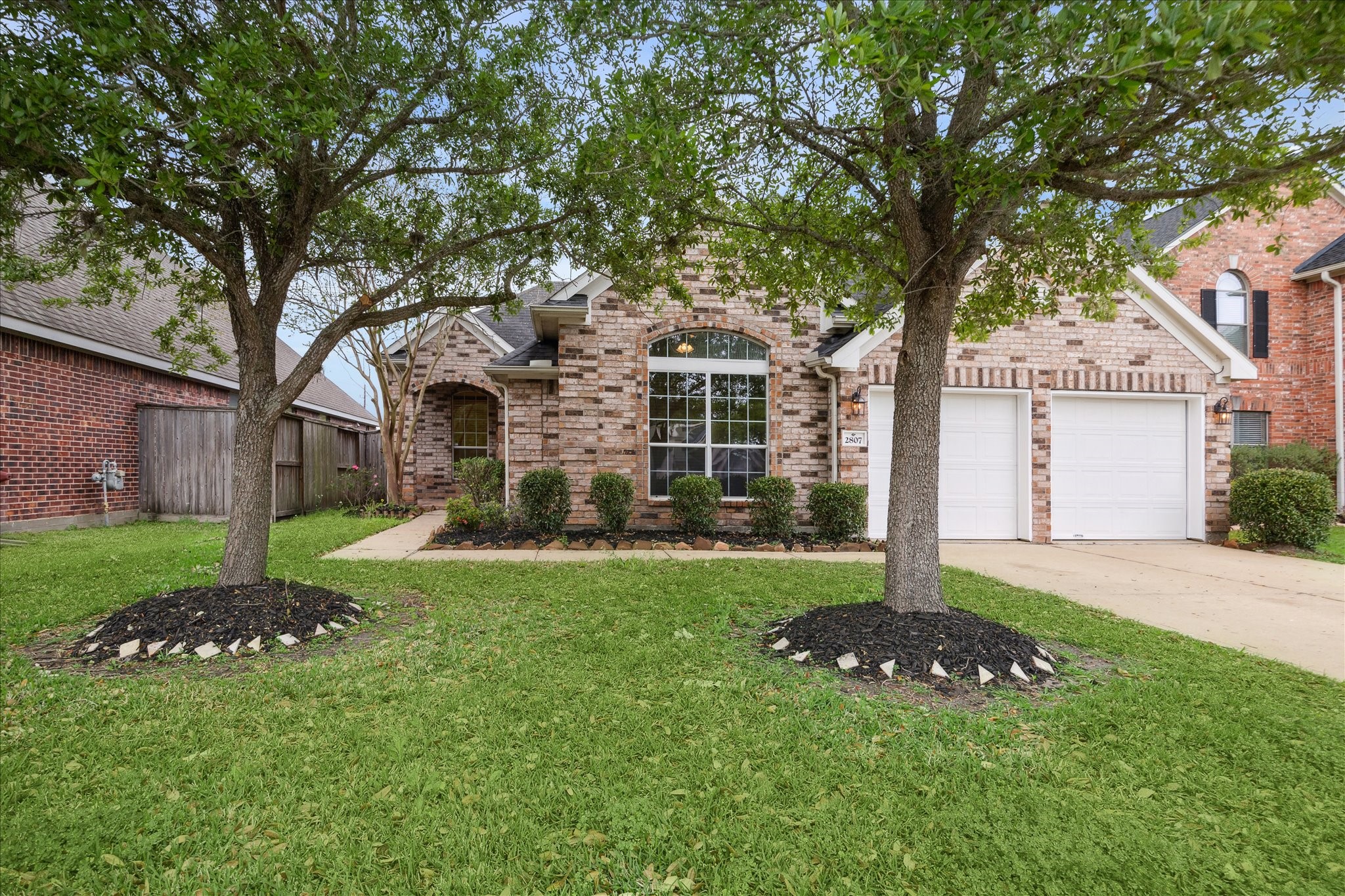 2807 Lake Shore Harbour Drive Property Photo 1