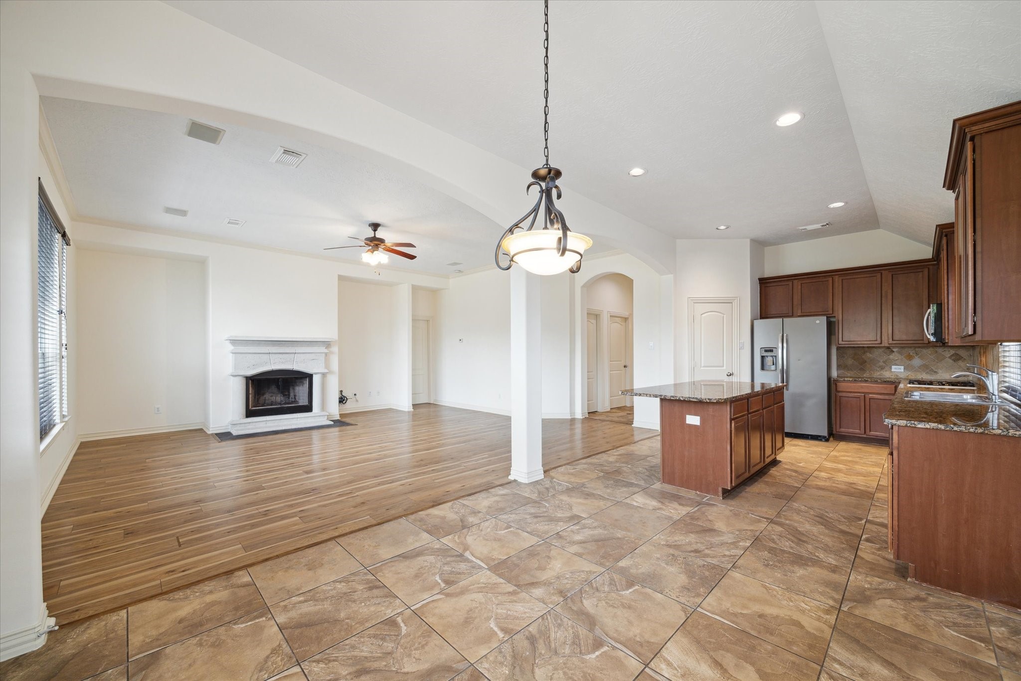 2807 Lake Shore Harbour Drive Property Photo 10