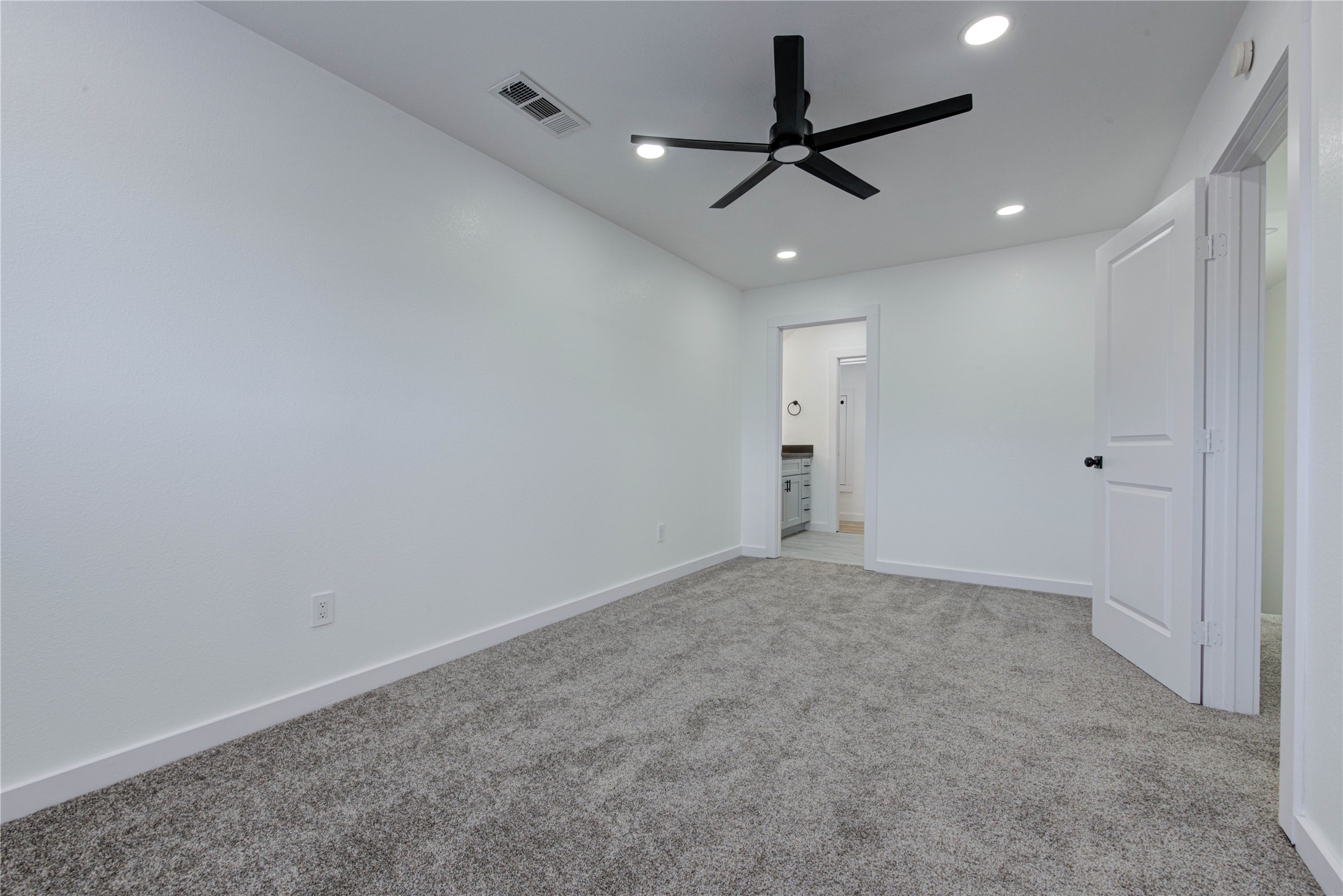 3223 Cherry Hills Drive Property Photo 16