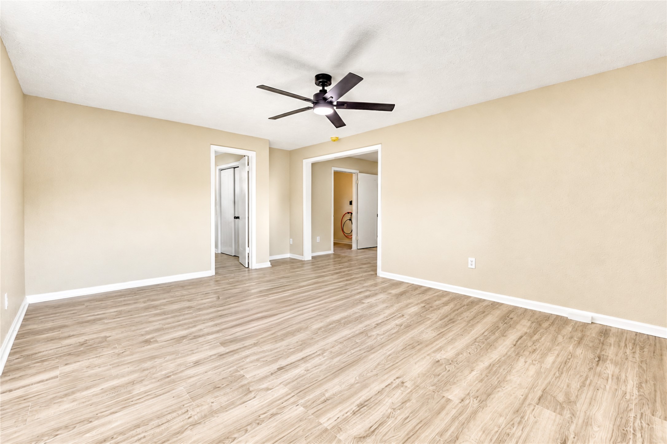 8510 Fillmore Street Property Photo 16