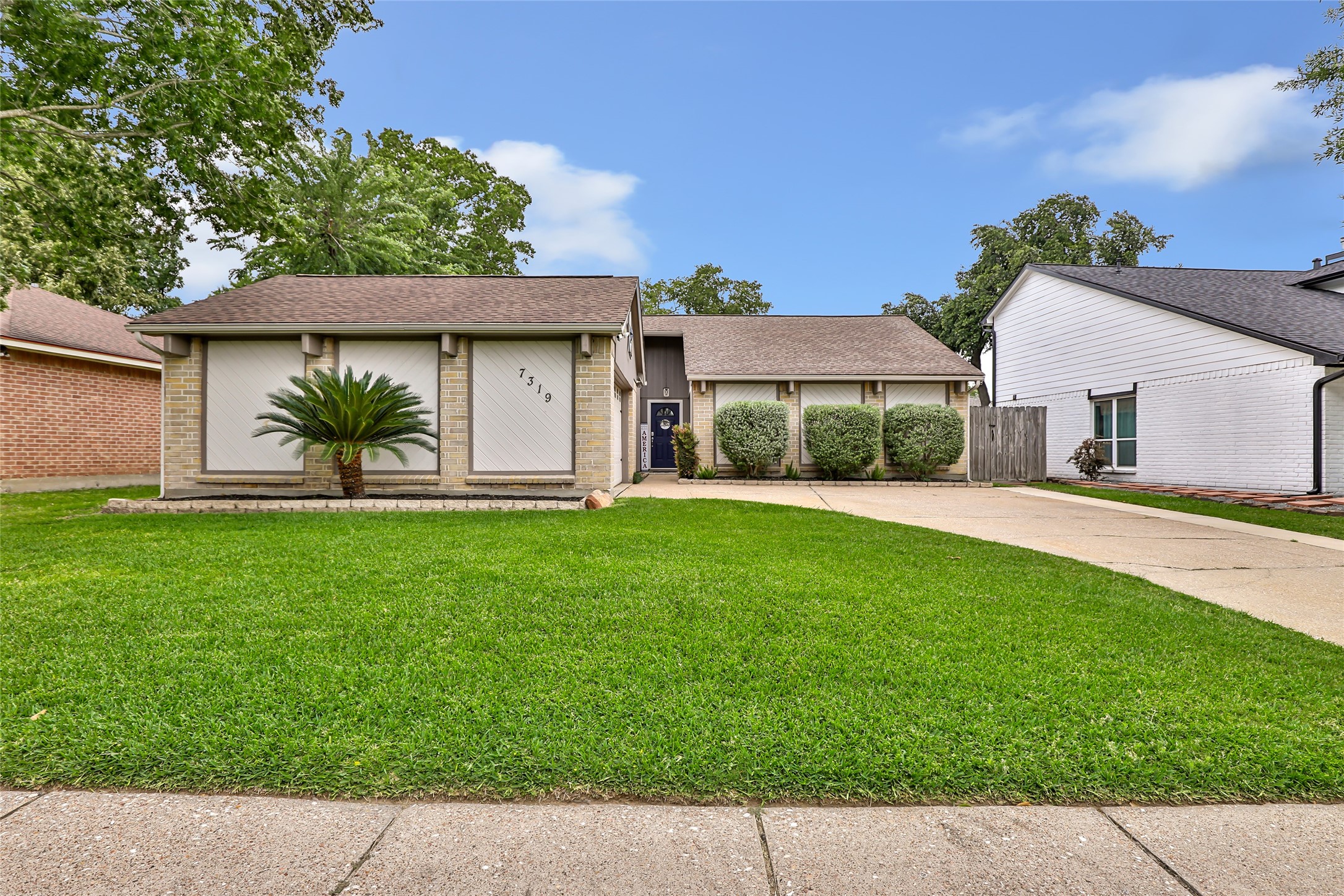 7319 Blanco Pines Drive Property Photo 1