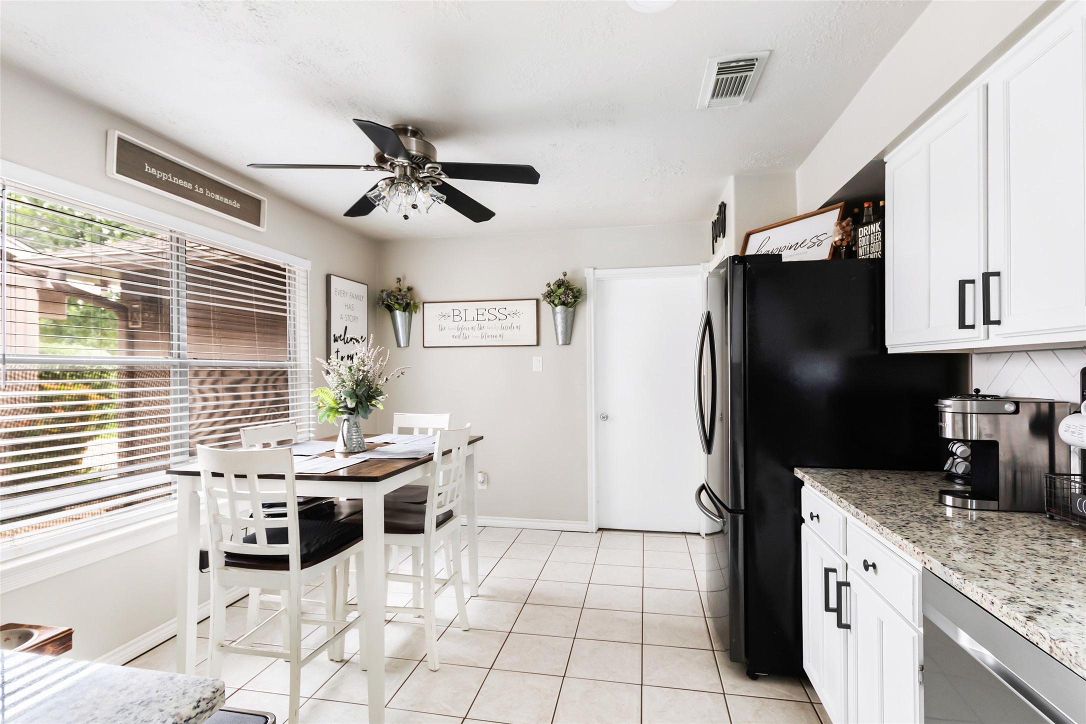 7319 Blanco Pines Drive Property Photo 15