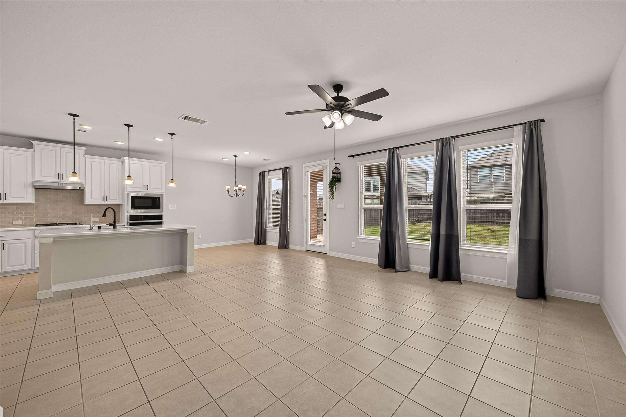 8522 Belfast Manor Ln Property Photo 15