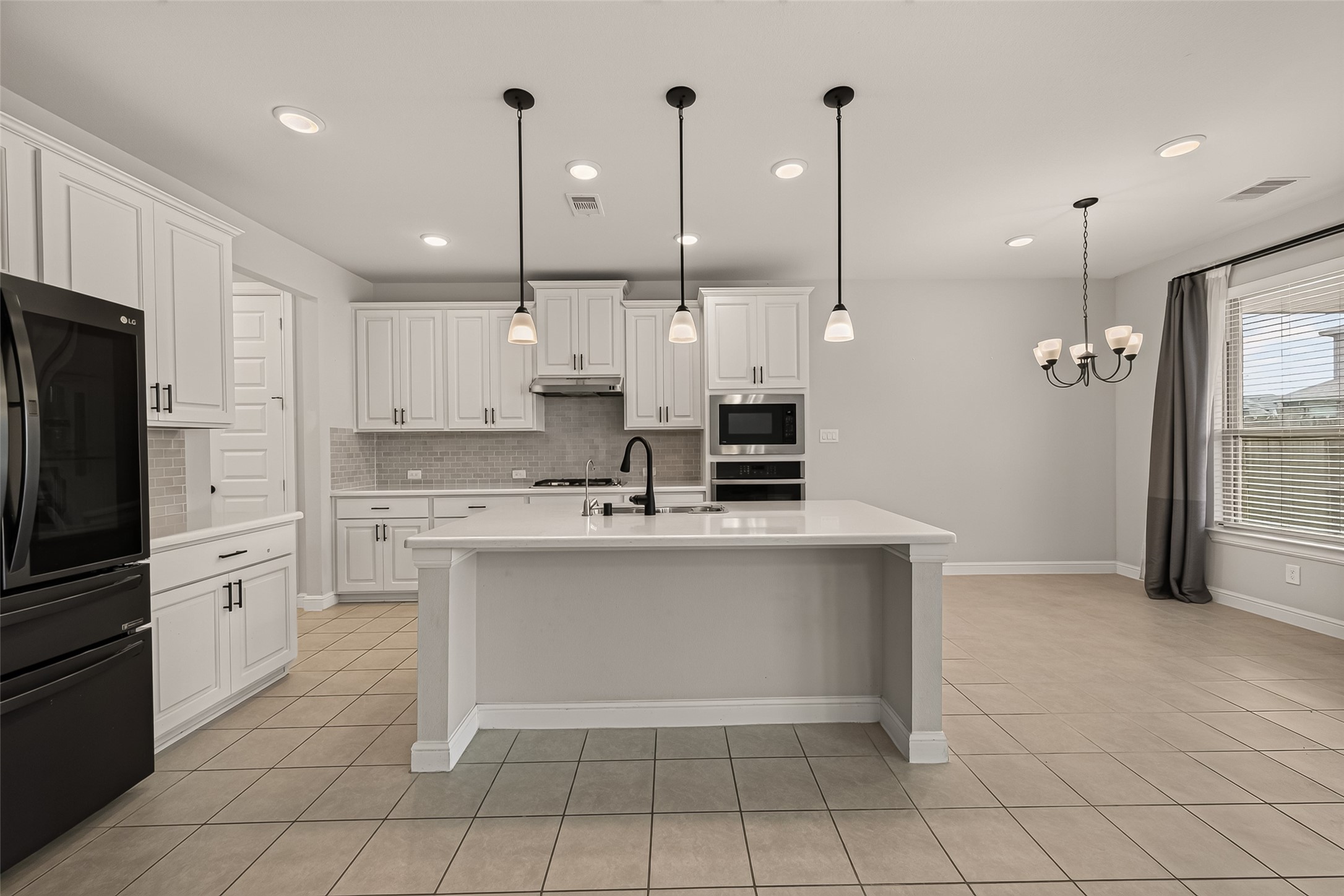 8522 Belfast Manor Ln Property Photo 22